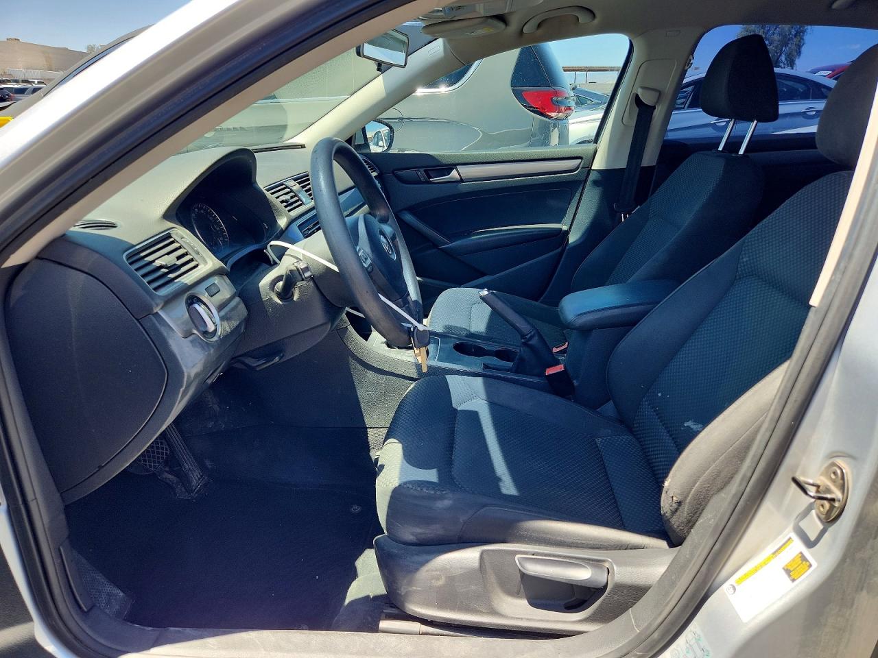 2012 Volkswagen Passat S Silver vin: 1VWAP7A34CC059361