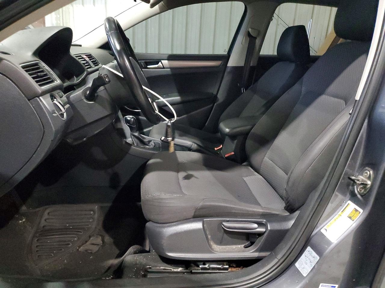 2013 Volkswagen Passat S Gray vin: 1VWAP7A34DC047339