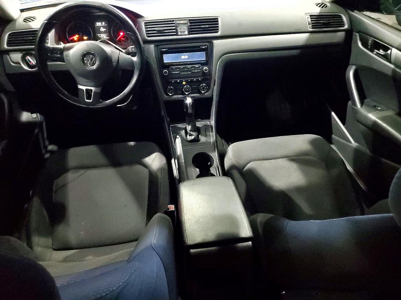 2013 Volkswagen Passat S Gray vin: 1VWAP7A34DC047339