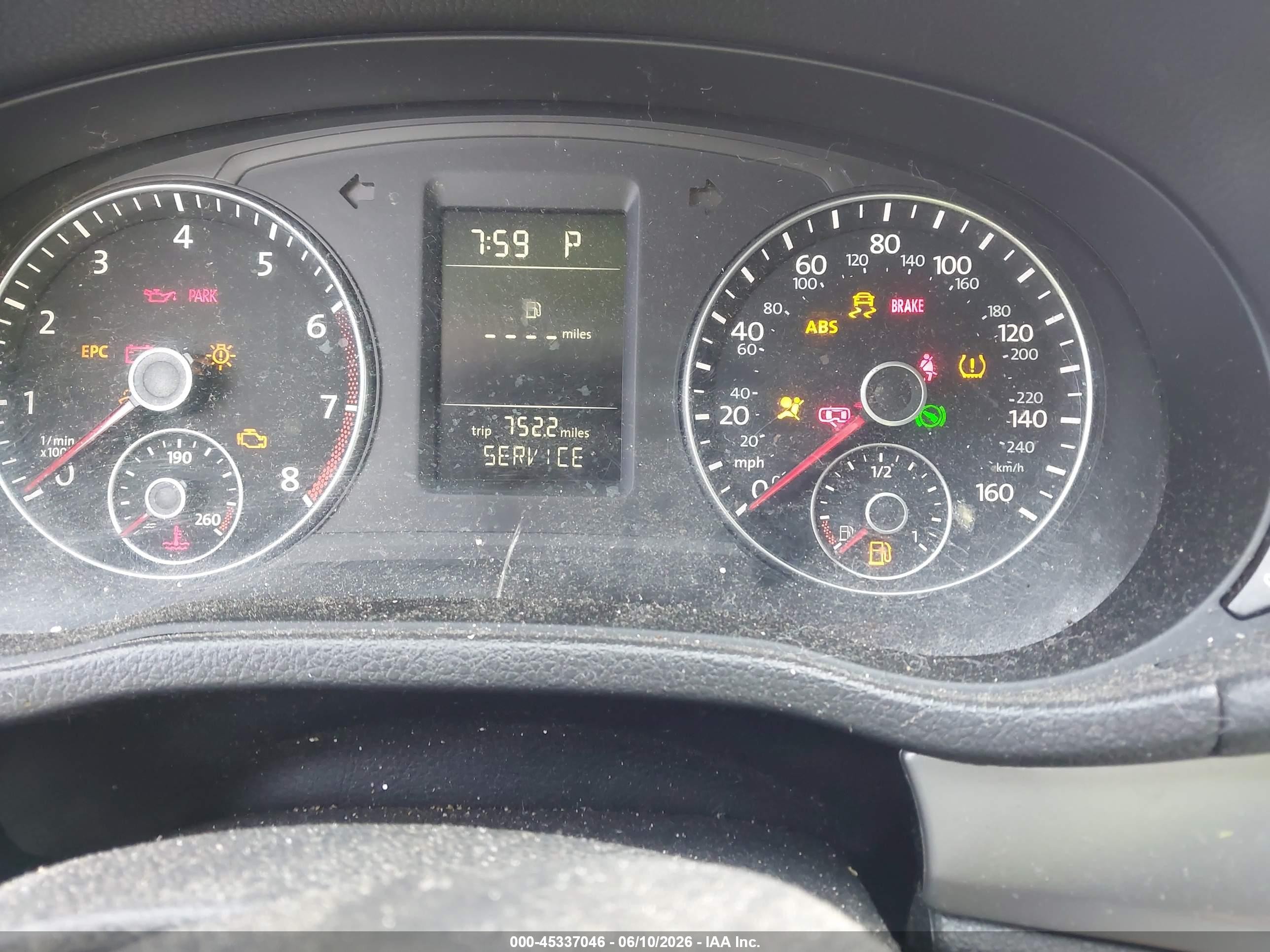 2013 Volkswagen Passat 2.5l S Белый vin: 1VWAP7A34DC121519