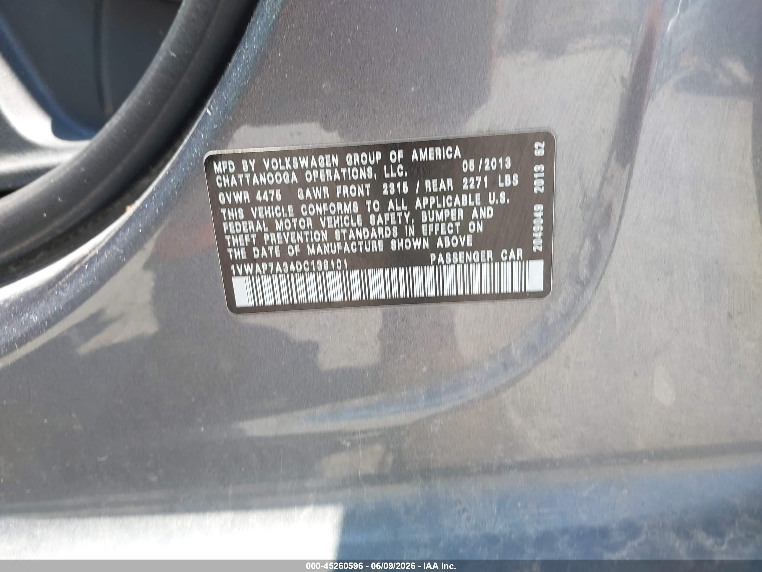 2013 Volkswagen Passat 2.5l S Silver vin: 1VWAP7A34DC139101