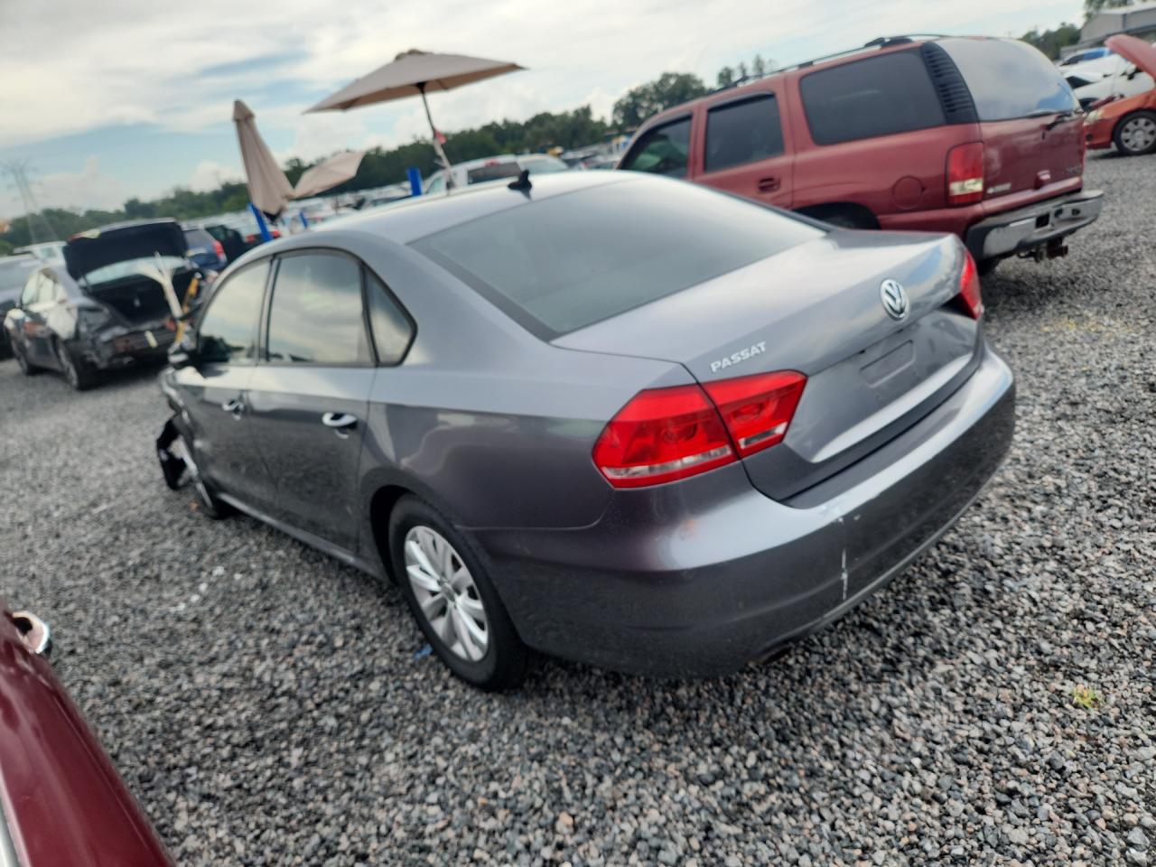 2014 Volkswagen Passat S Gray vin: 1VWAP7A34EC003004
