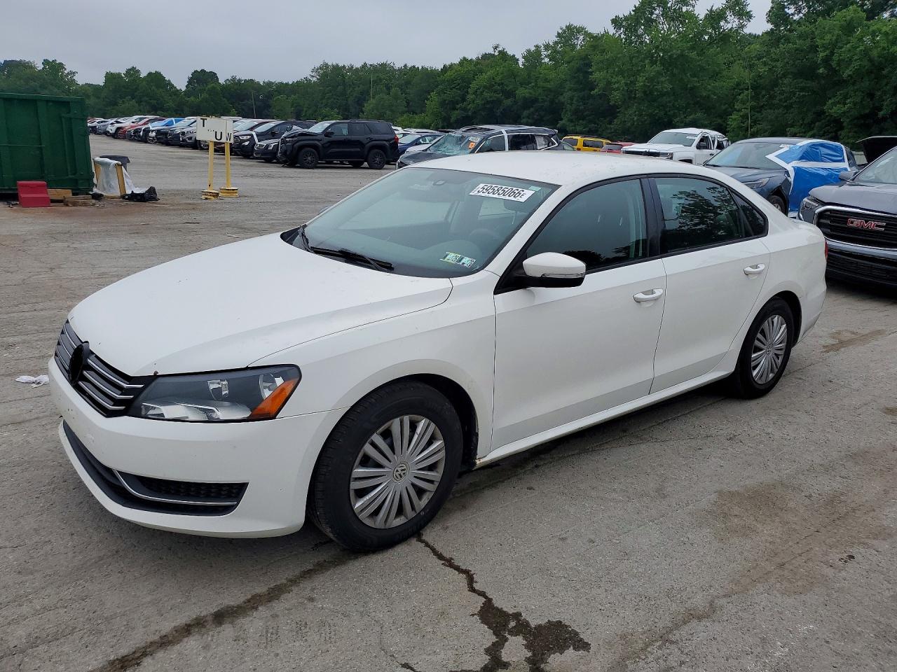 2014 Volkswagen Passat S White vin: 1VWAP7A34EC008090