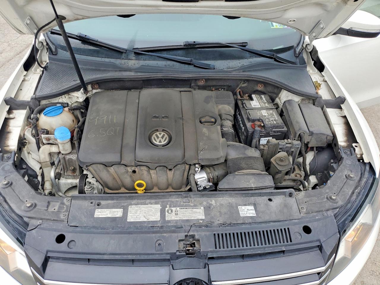 2014 Volkswagen Passat S White vin: 1VWAP7A34EC008090