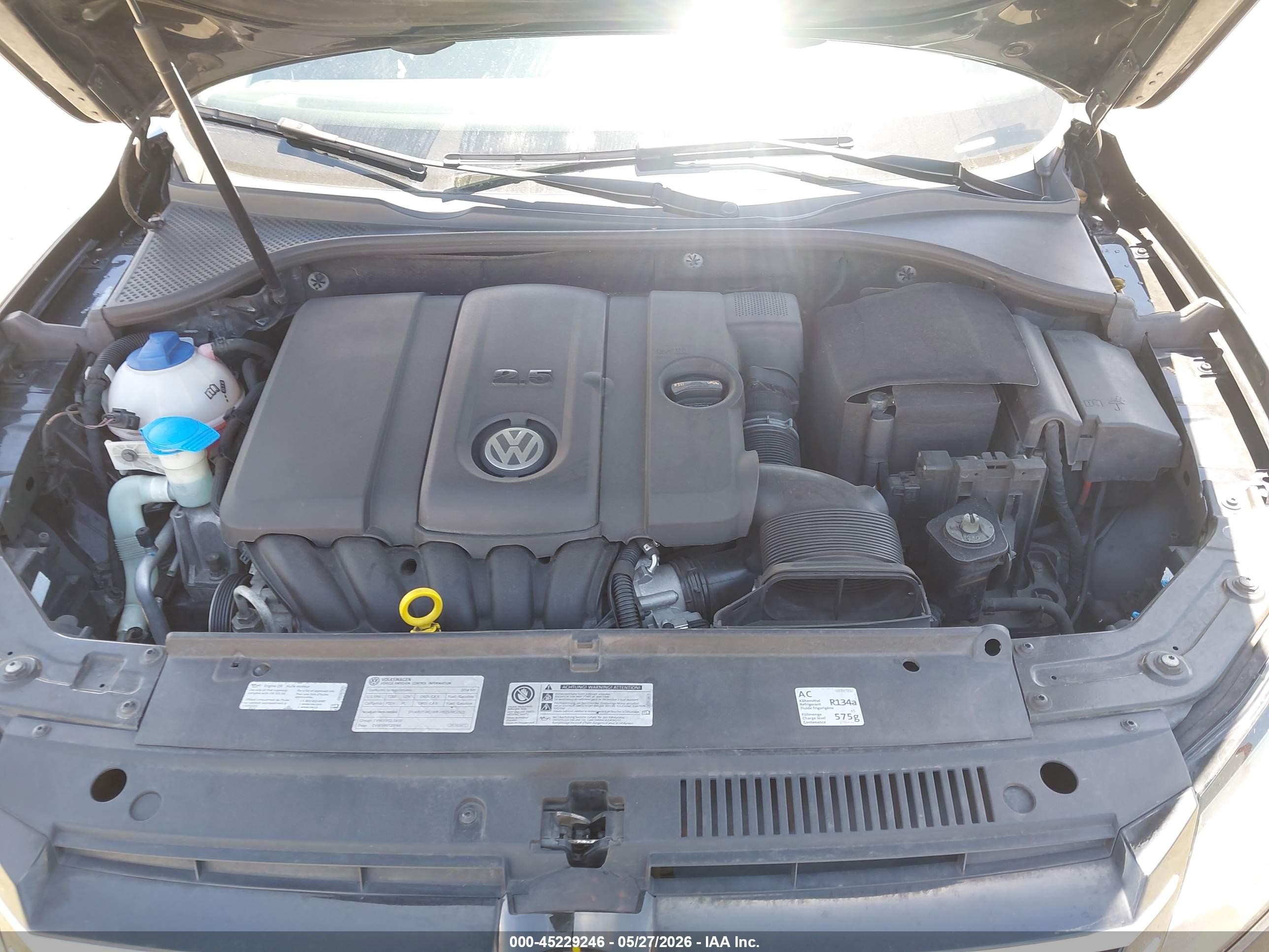 2014 Volkswagen Passat 2.5l S Black vin: 1VWAP7A34EC019672