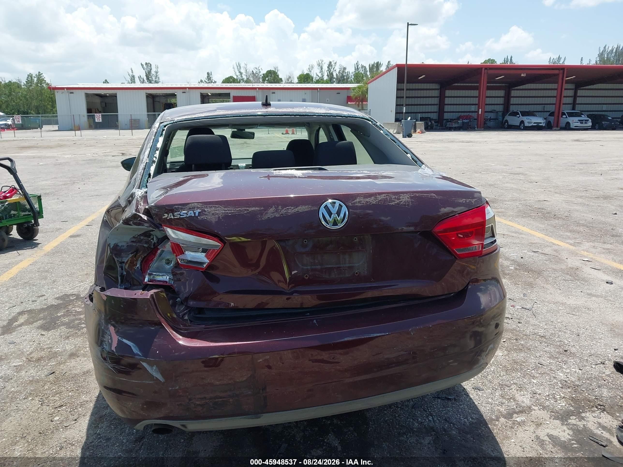 2012 Volkswagen Passat 2.5l S Burgundy vin: 1VWAP7A35CC054346