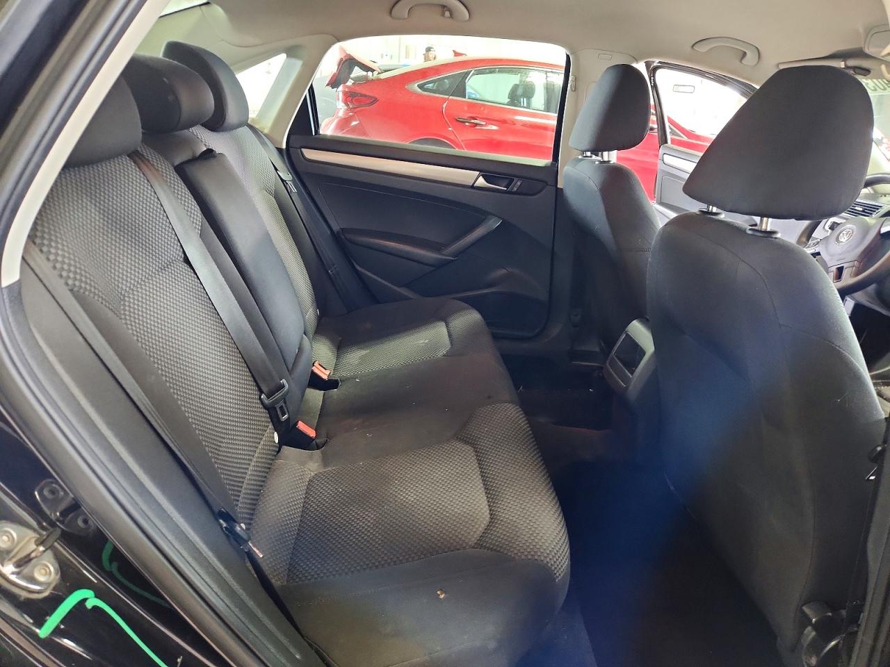 2012 Volkswagen Passat S Black vin: 1VWAP7A35CC075147
