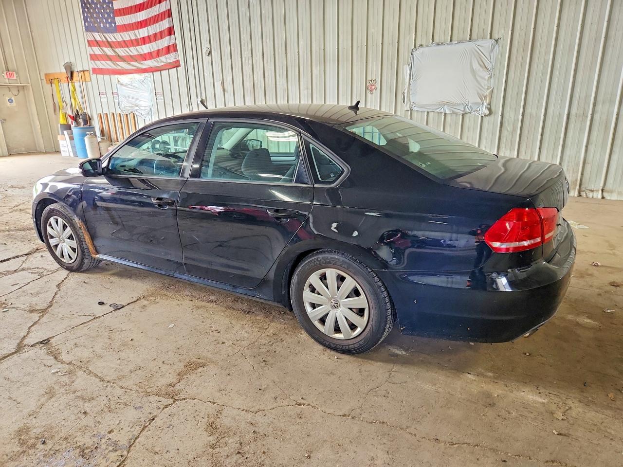 2012 Volkswagen Passat S Black vin: 1VWAP7A35CC075147