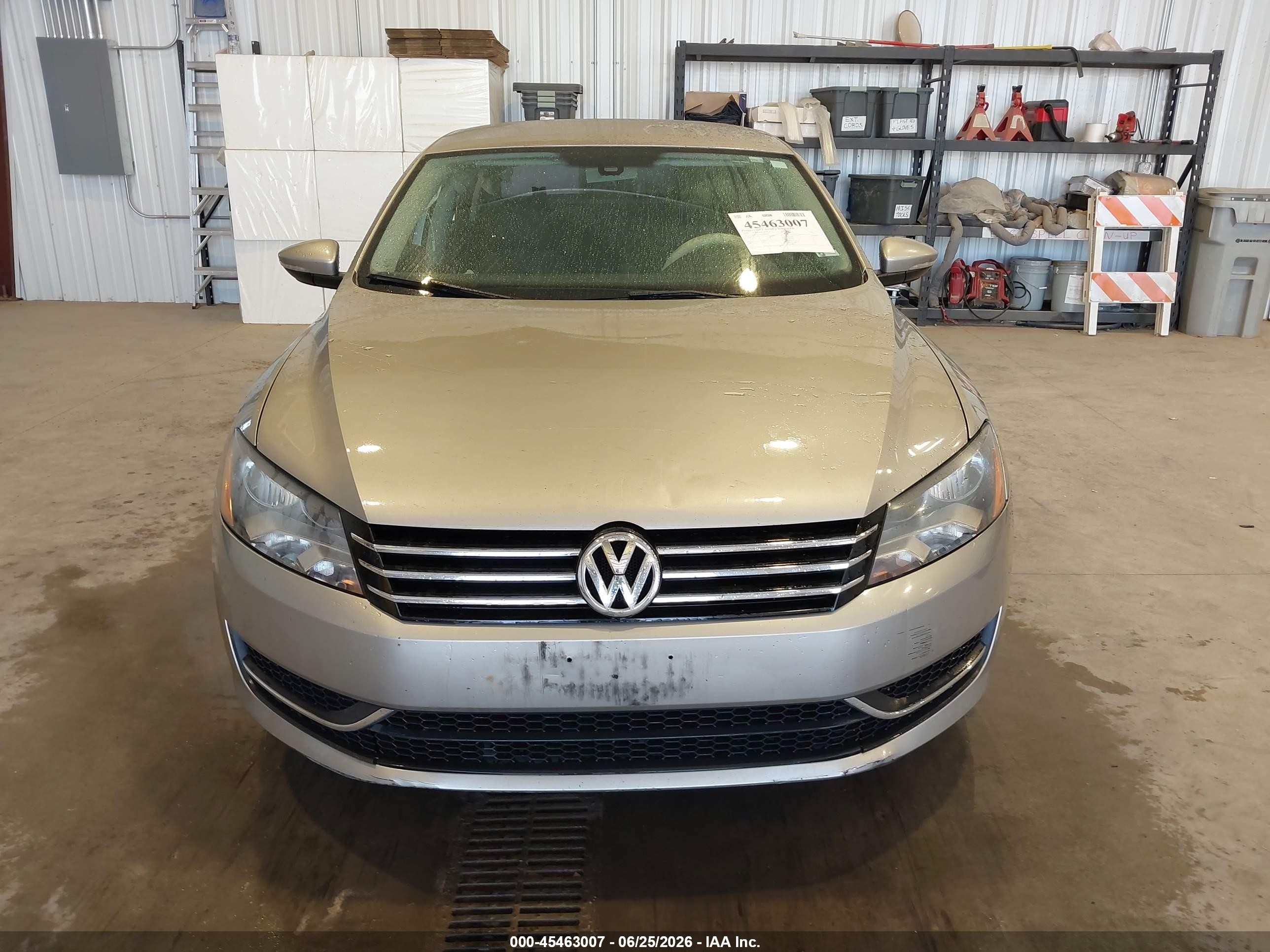 2012 Volkswagen Passat 2.5l S Gray vin: 1VWAP7A35CC080770