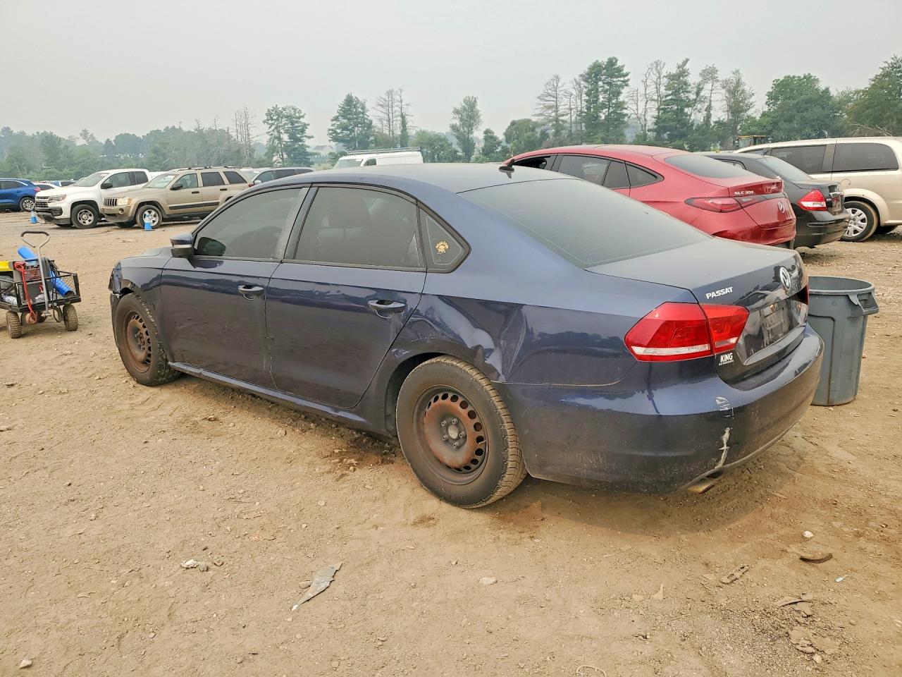 2013 Volkswagen Passat S Blue vin: 1VWAP7A35DC078213