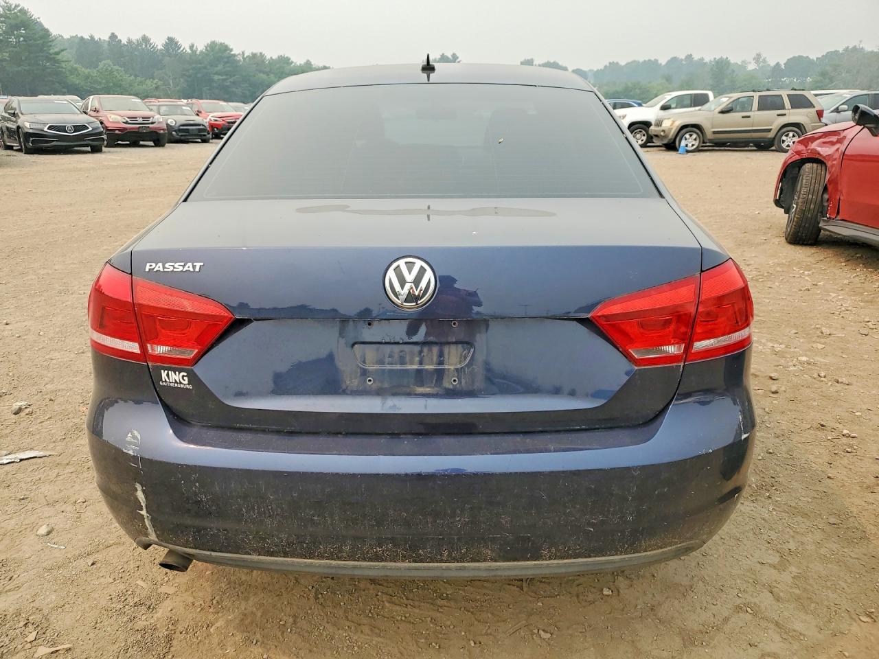 2013 Volkswagen Passat S Blue vin: 1VWAP7A35DC078213