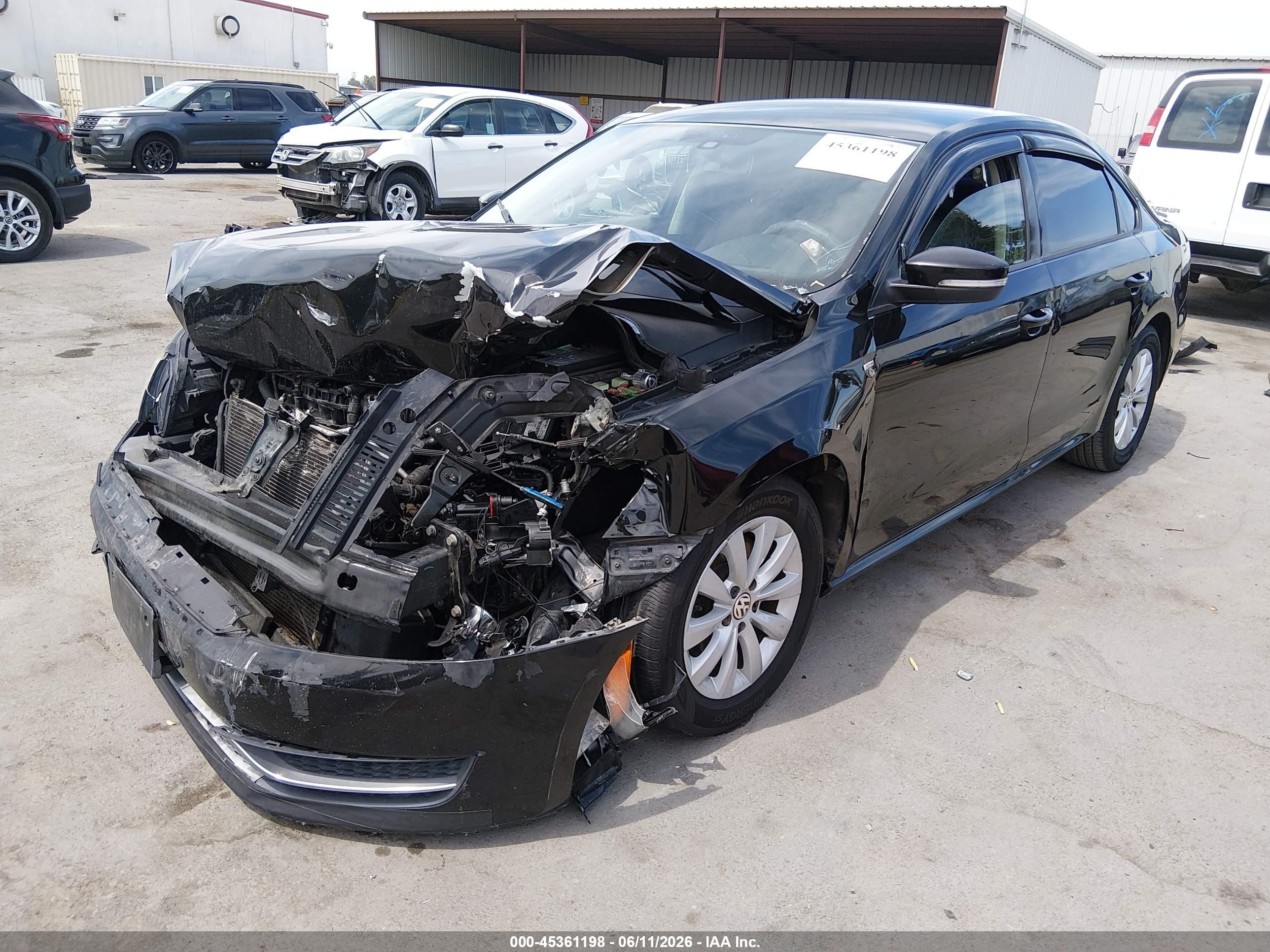 2014 Volkswagen Passat 2.5l Wolfsburg Edition Black vin: 1VWAP7A35EC012522