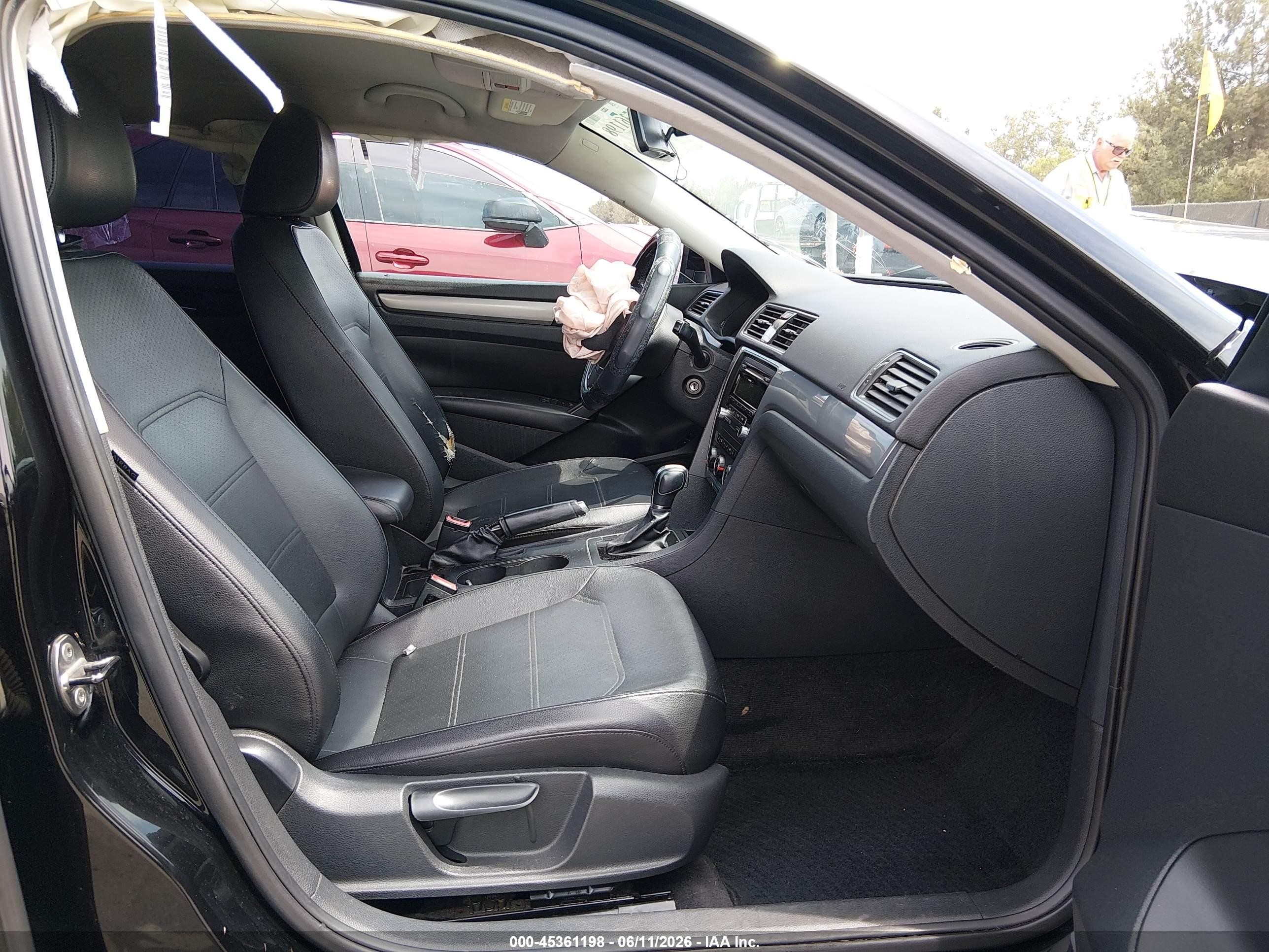 2014 Volkswagen Passat 2.5l Wolfsburg Edition Black vin: 1VWAP7A35EC012522