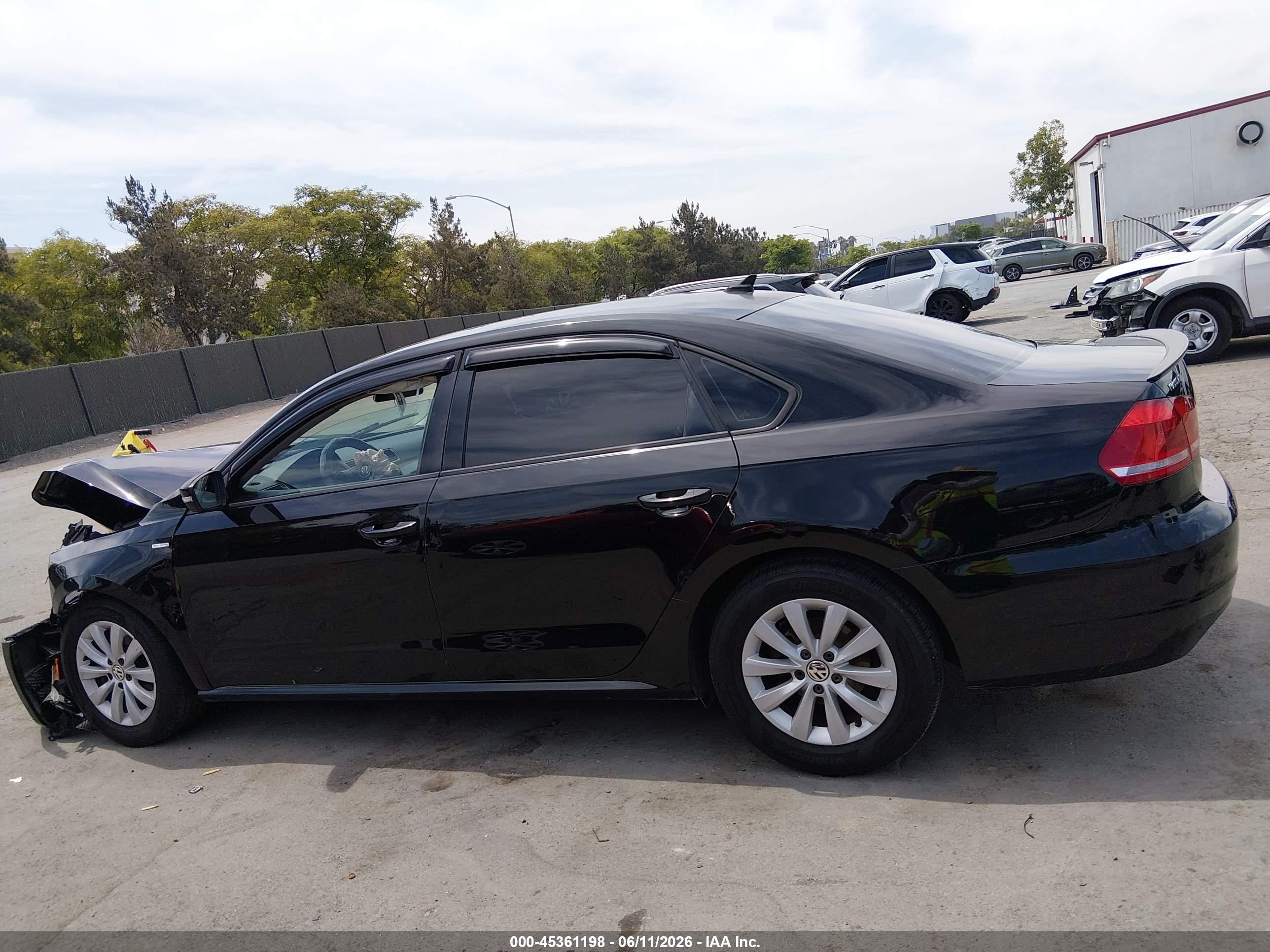 2014 Volkswagen Passat 2.5l Wolfsburg Edition Black vin: 1VWAP7A35EC012522