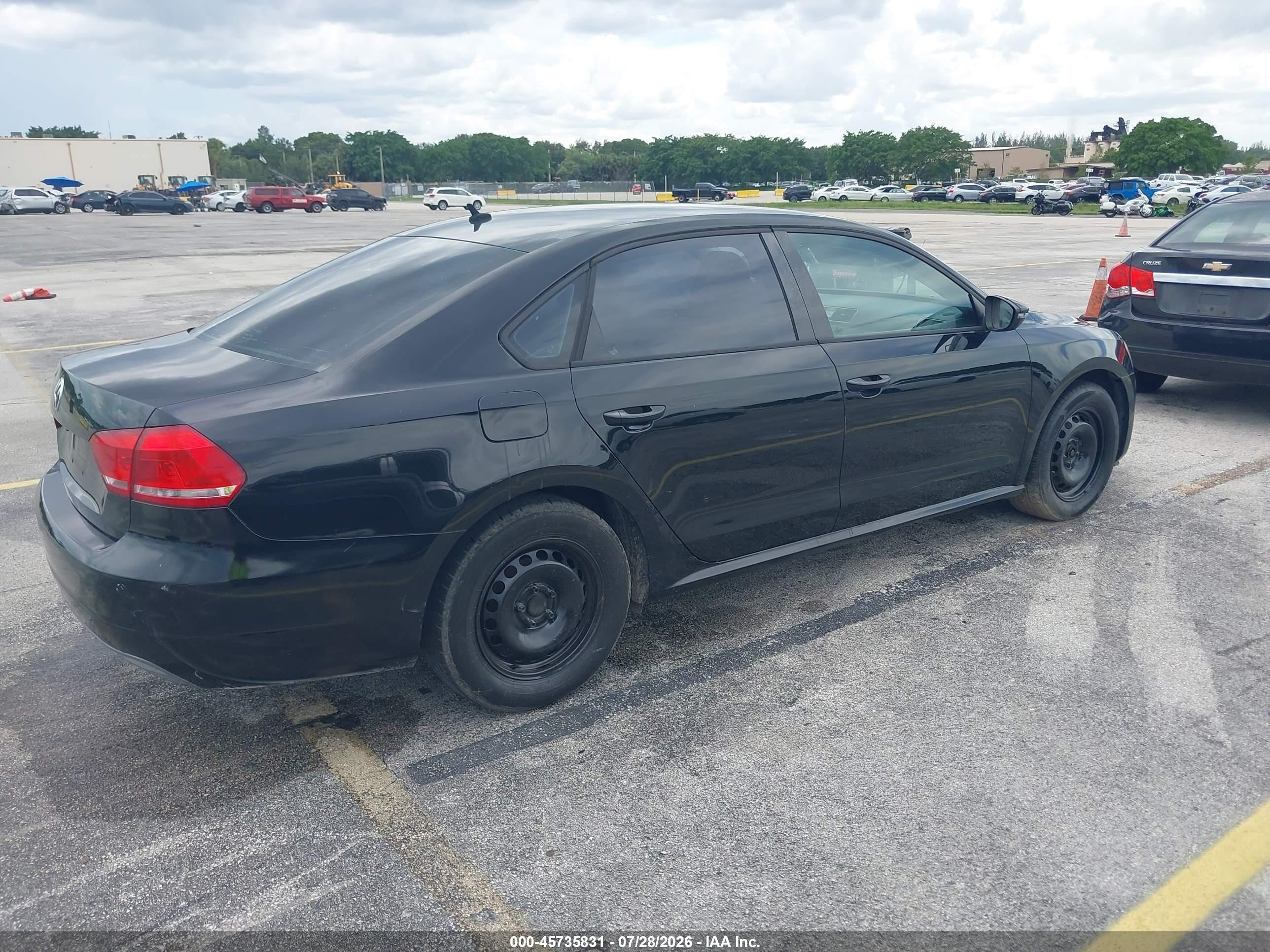 2012 Volkswagen Passat 2.5l S Black vin: 1VWAP7A36CC035014