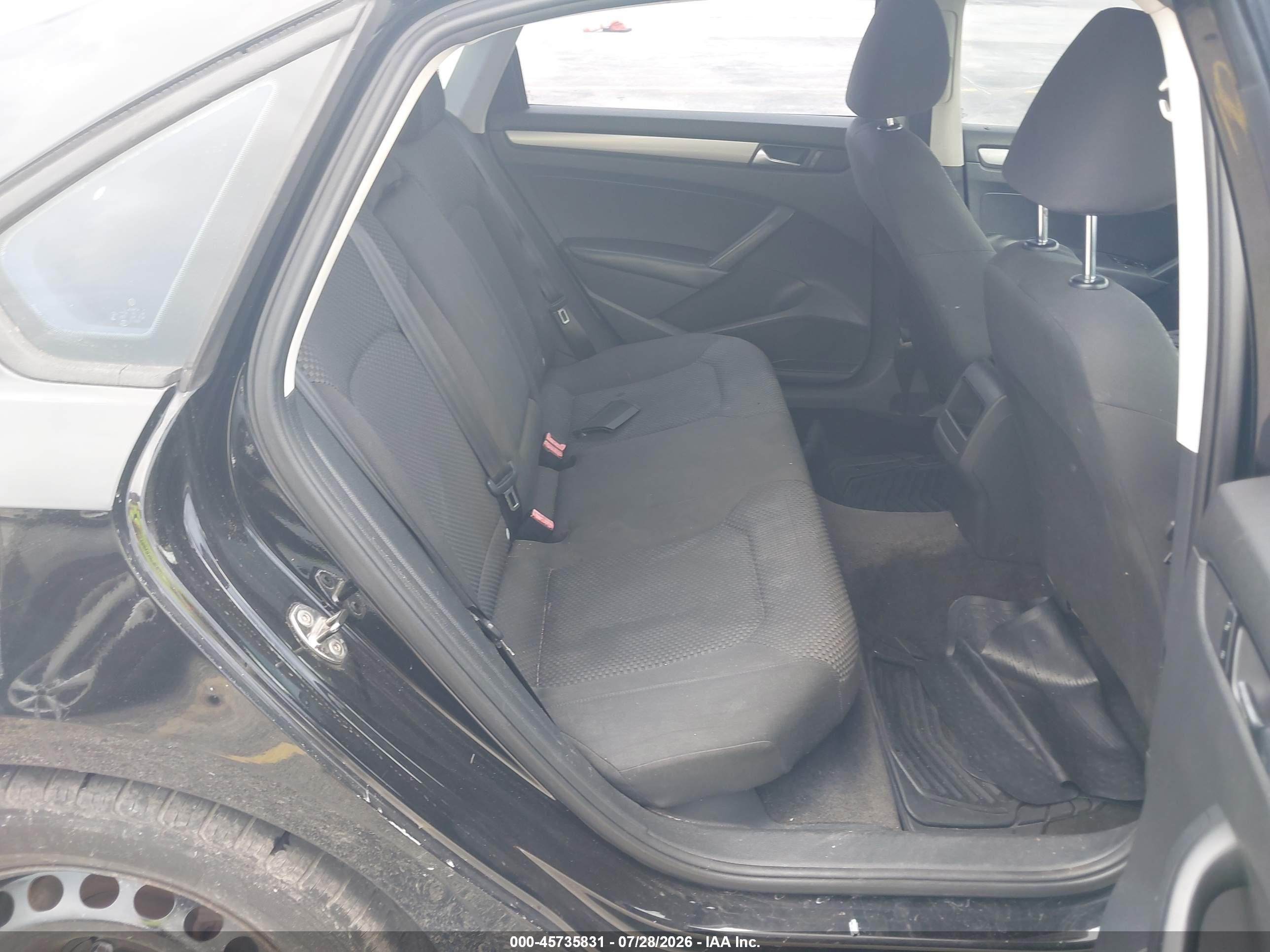 2012 Volkswagen Passat 2.5l S Black vin: 1VWAP7A36CC035014