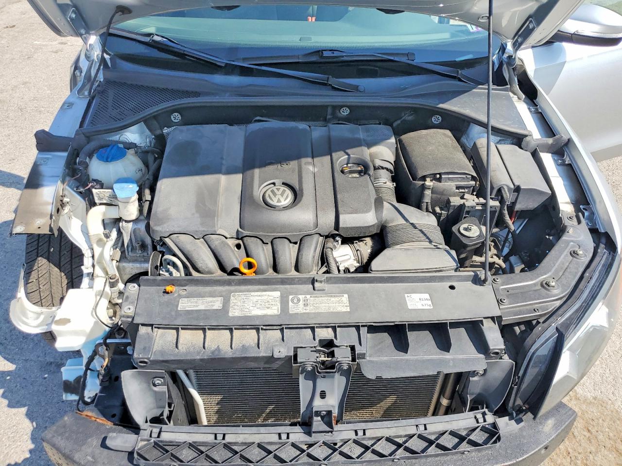 2013 Volkswagen Passat S Silver vin: 1VWAP7A36DC041574