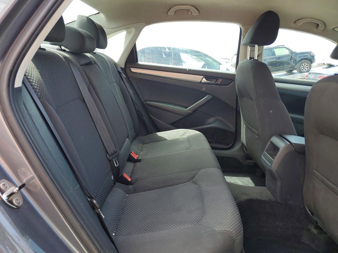 2013 Volkswagen Passat S Gray vin: 1VWAP7A36DC059640