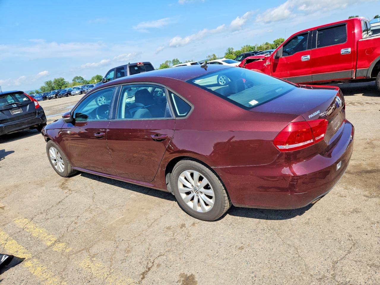 2013 Volkswagen Passat S Maroon vin: 1VWAP7A36DC067253
