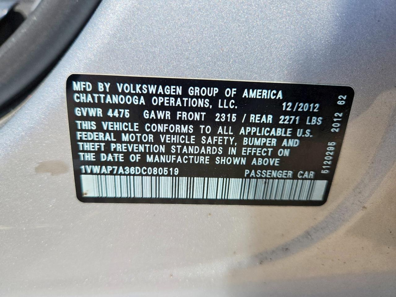 2013 Volkswagen Passat S Серебряный vin: 1VWAP7A36DC080519