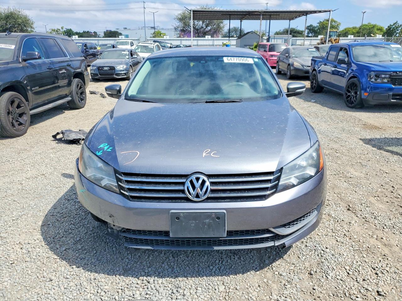 2013 Volkswagen Passat S Gray vin: 1VWAP7A36DC136717