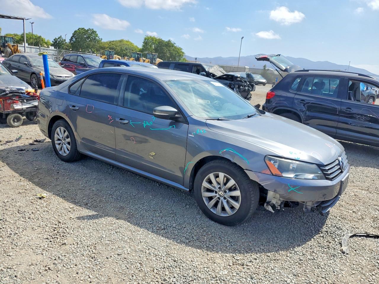 2013 Volkswagen Passat S Gray vin: 1VWAP7A36DC136717