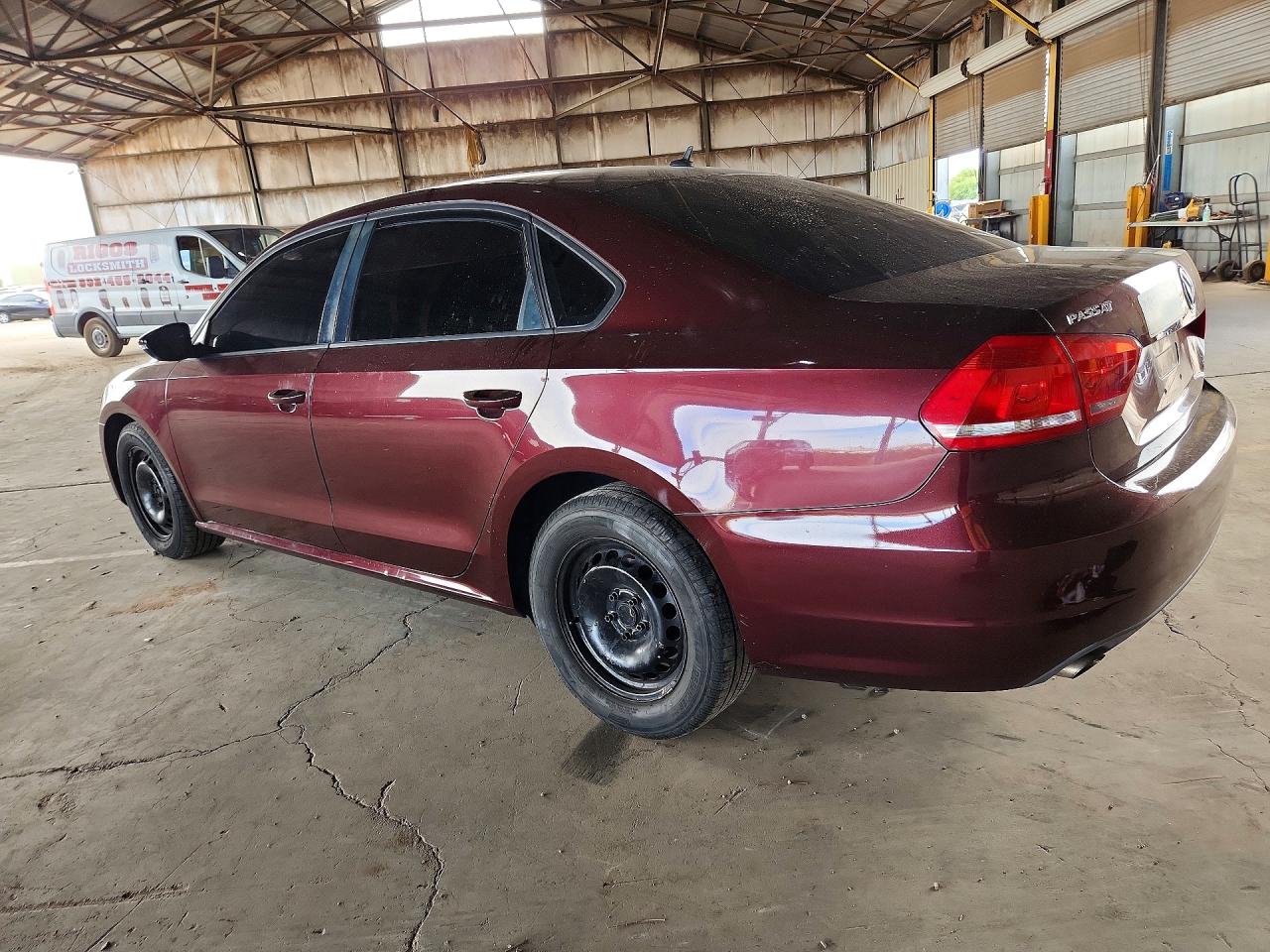 2012 Volkswagen Passat S Burgundy vin: 1VWAP7A37CC033465