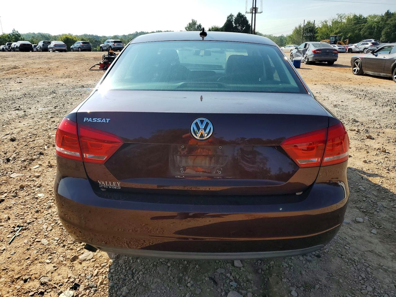 2013 Volkswagen Passat S Burgundy vin: 1VWAP7A37DC140551