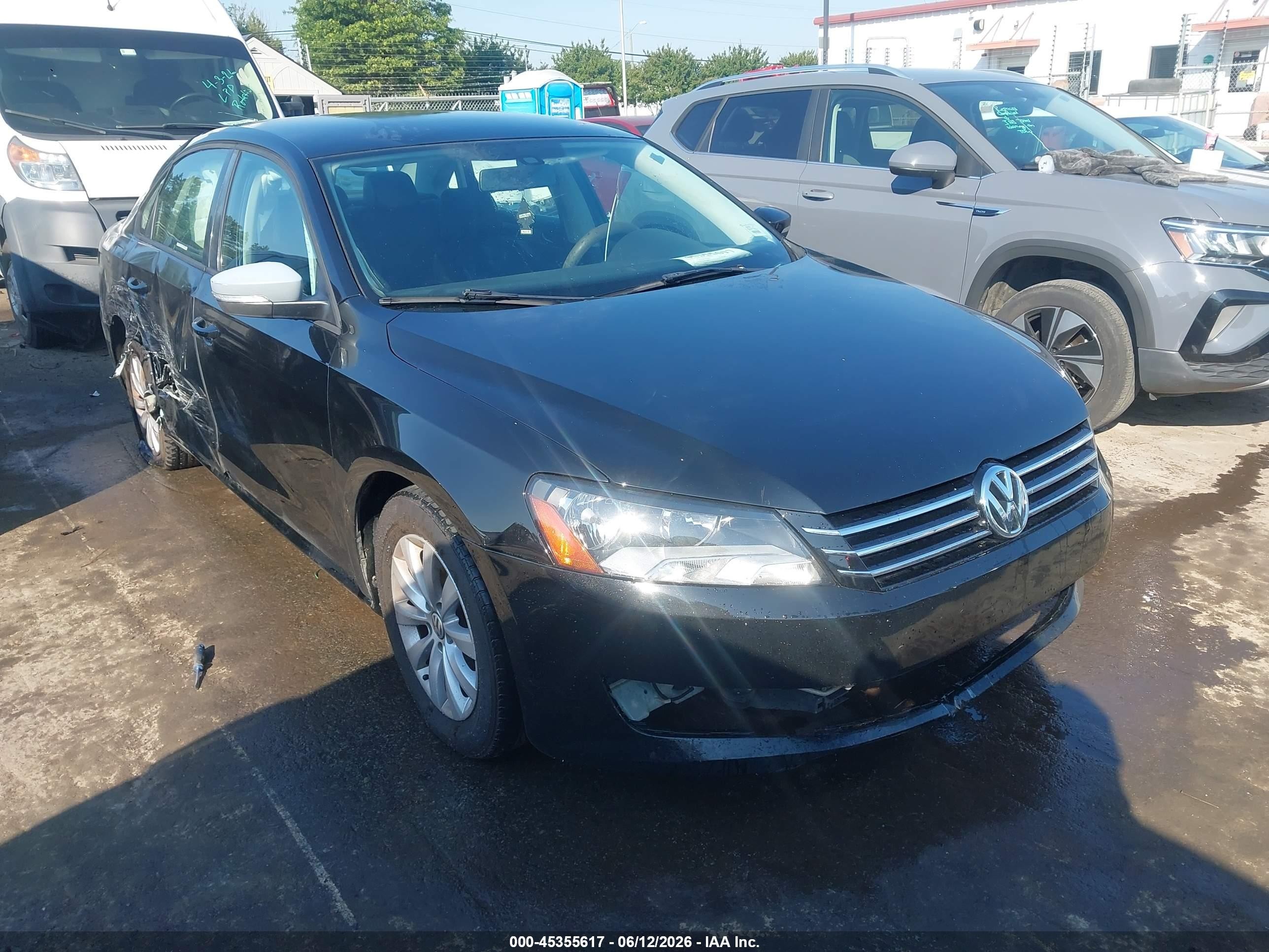 2014 Volkswagen Passat 2.5l Wolfsburg Edition Black vin: 1VWAP7A37EC008262