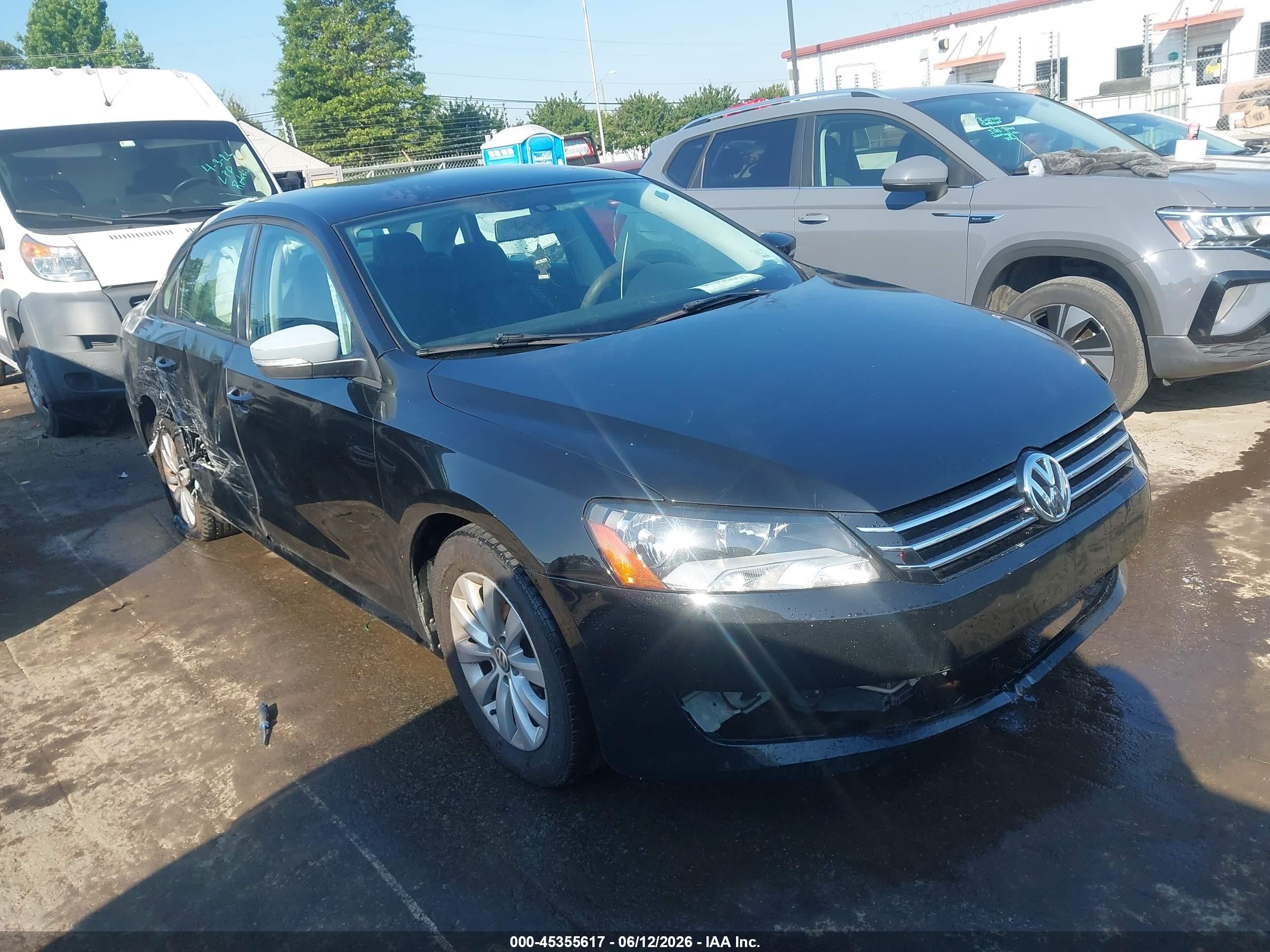 2014 Volkswagen Passat 2.5l Wolfsburg Edition Black vin: 1VWAP7A37EC008262