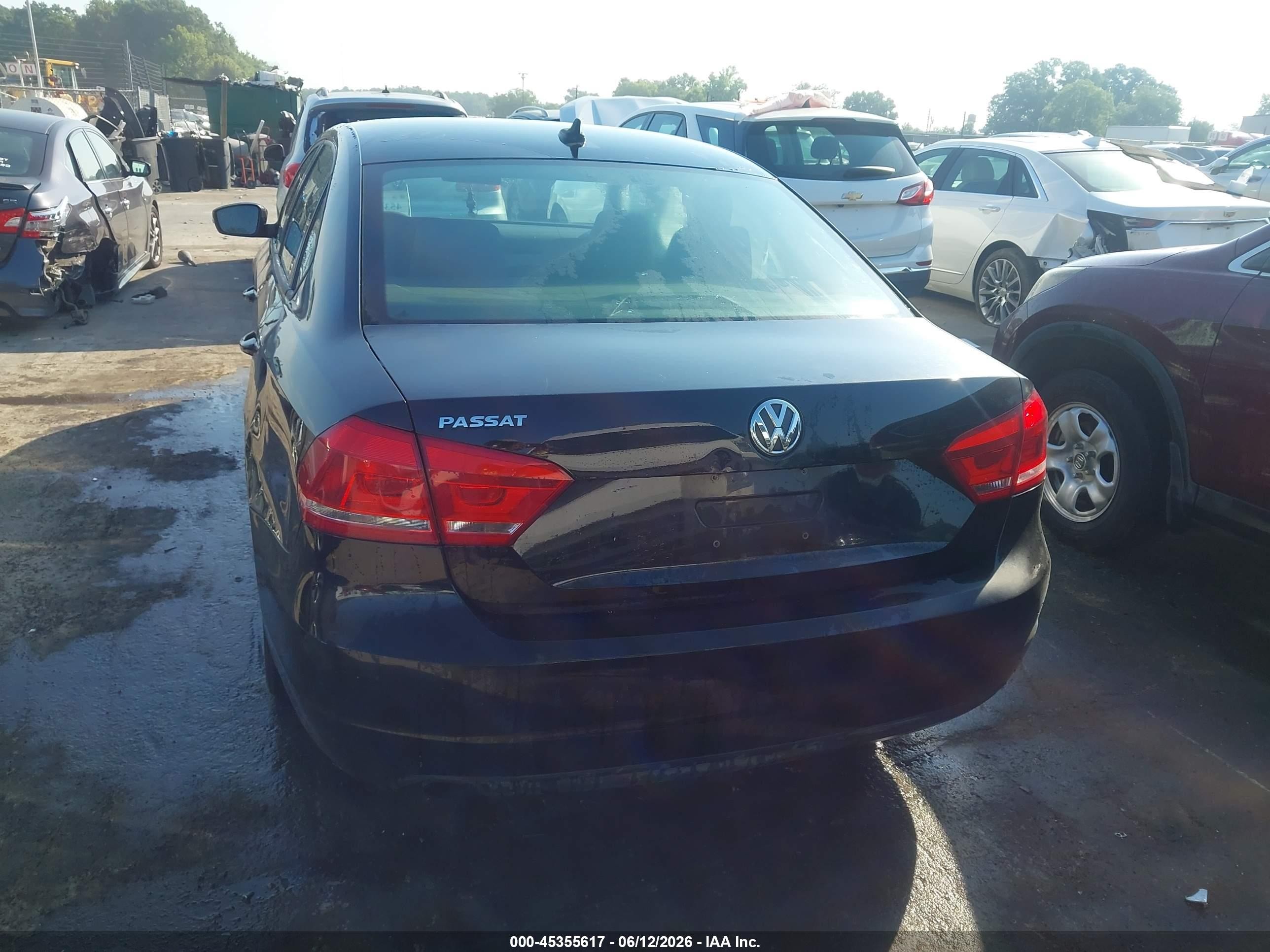 2014 Volkswagen Passat 2.5l Wolfsburg Edition Black vin: 1VWAP7A37EC008262