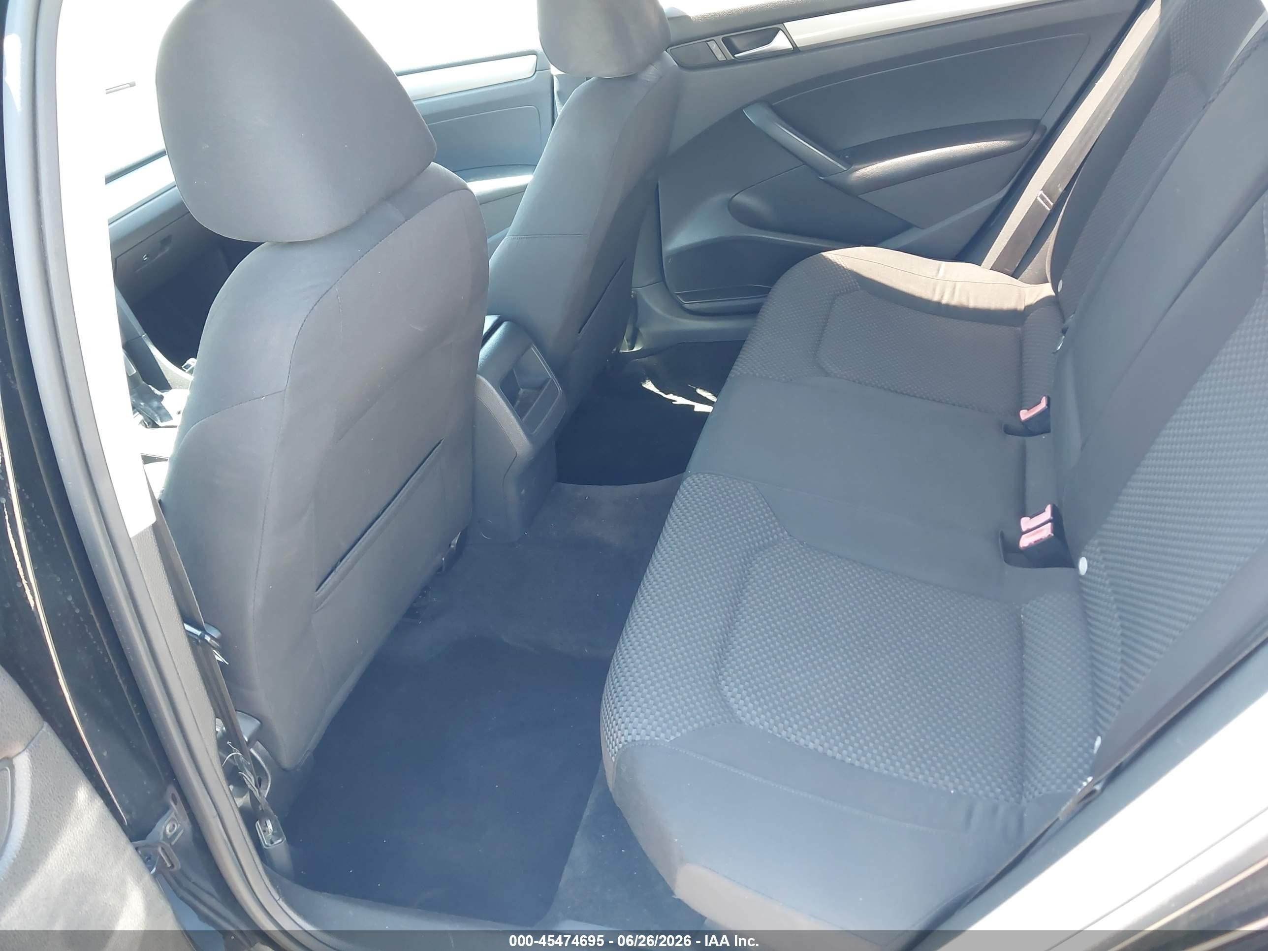2012 Volkswagen Passat 2.5l S Black vin: 1VWAP7A38CC007747