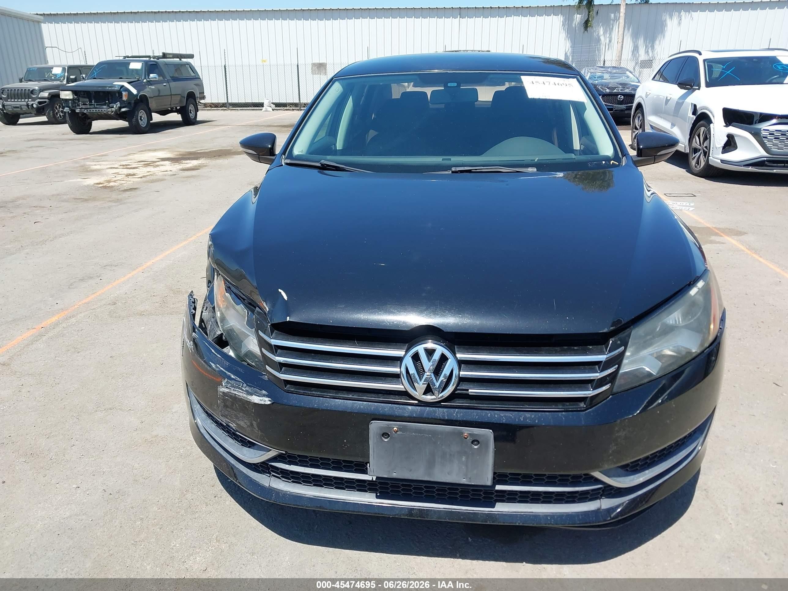 2012 Volkswagen Passat 2.5l S Black vin: 1VWAP7A38CC007747