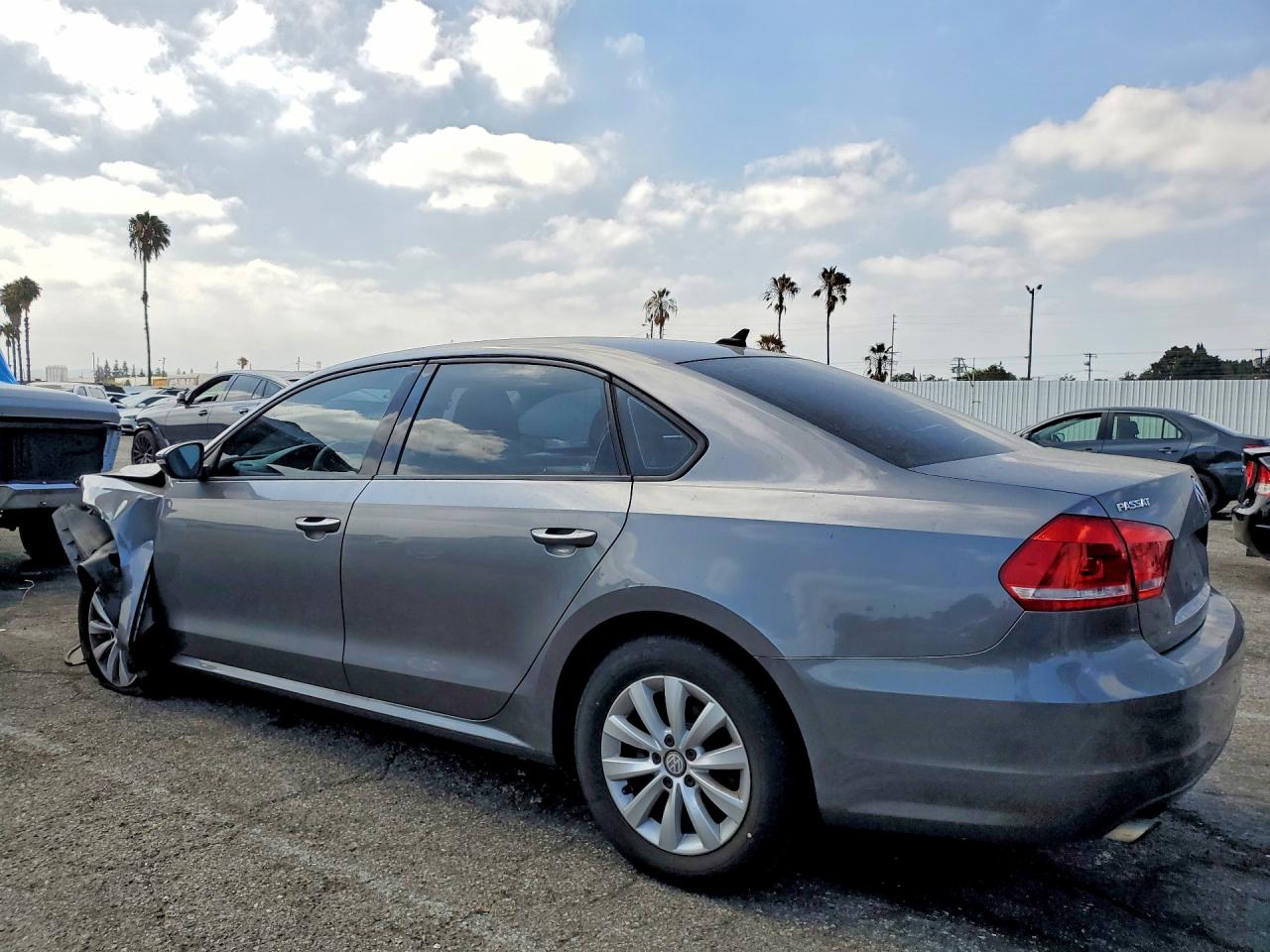 2012 Volkswagen Passat S Gray vin: 1VWAP7A38CC011037