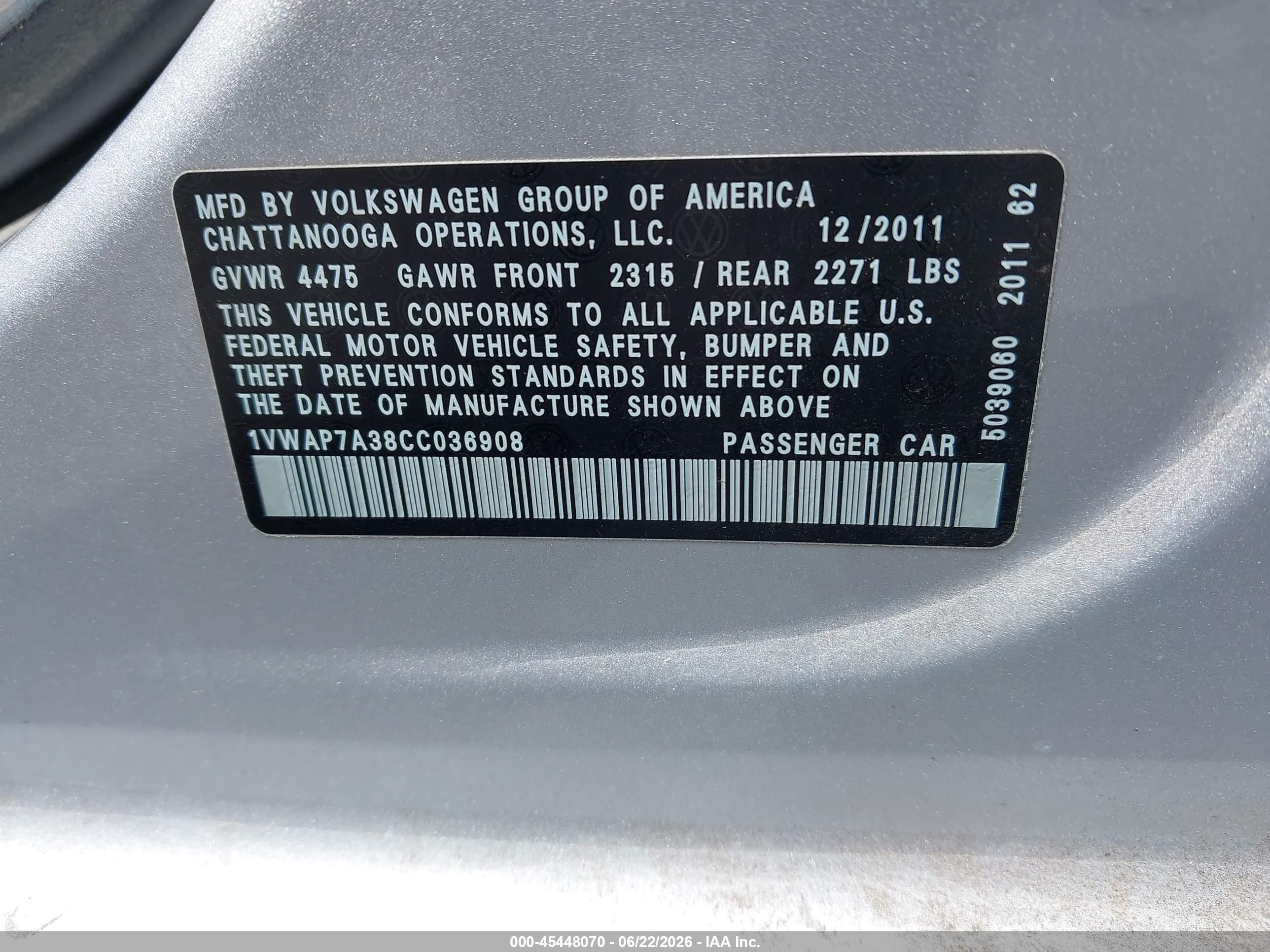 2012 Volkswagen Passat 2.5l S Silver vin: 1VWAP7A38CC036908