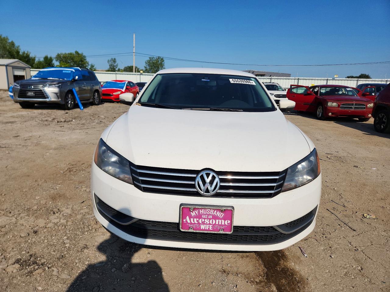 2012 Volkswagen Passat S Белый vin: 1VWAP7A38CC075336
