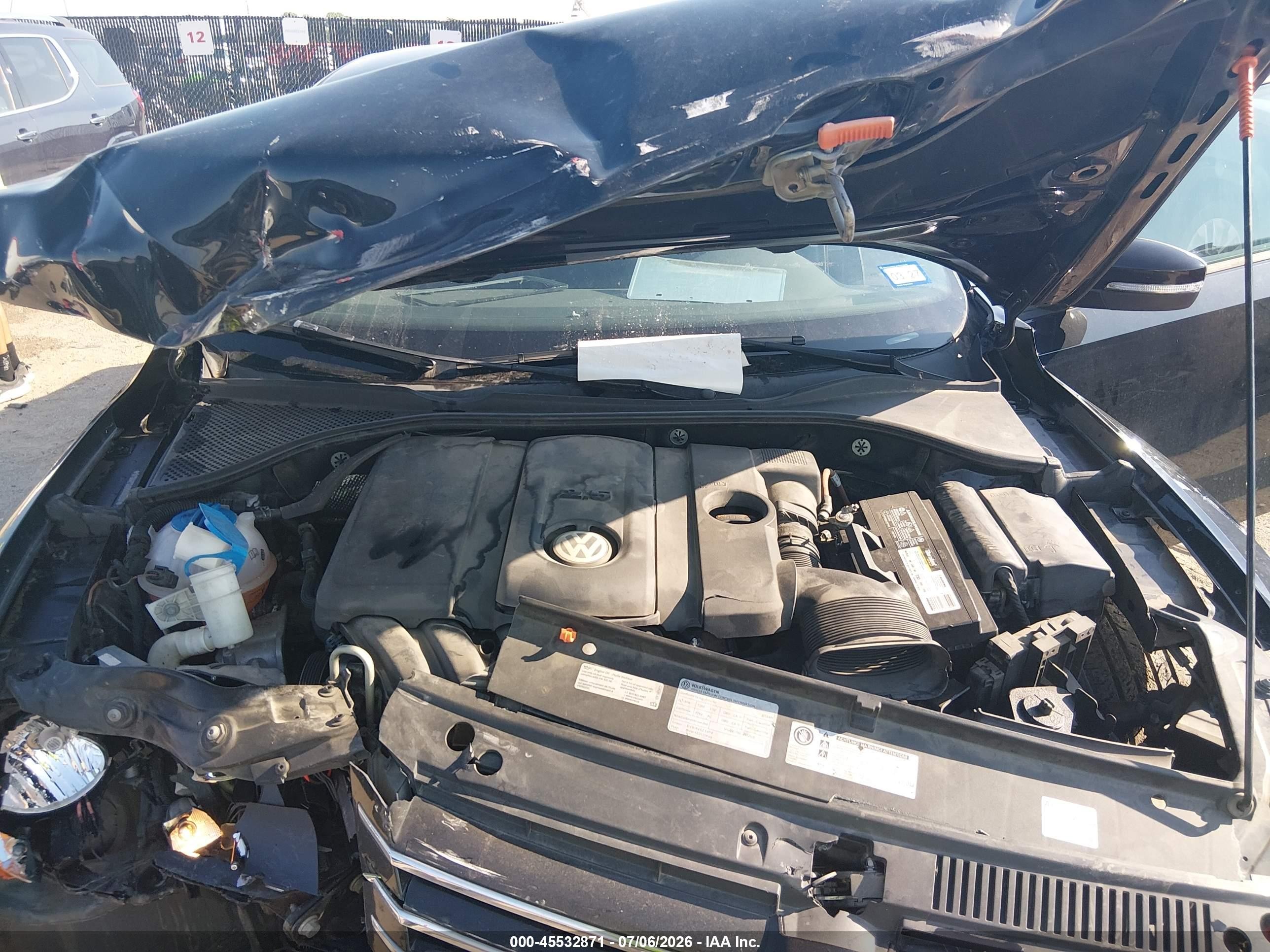 2013 Volkswagen Passat 2.5l S Черный vin: 1VWAP7A38DC012397