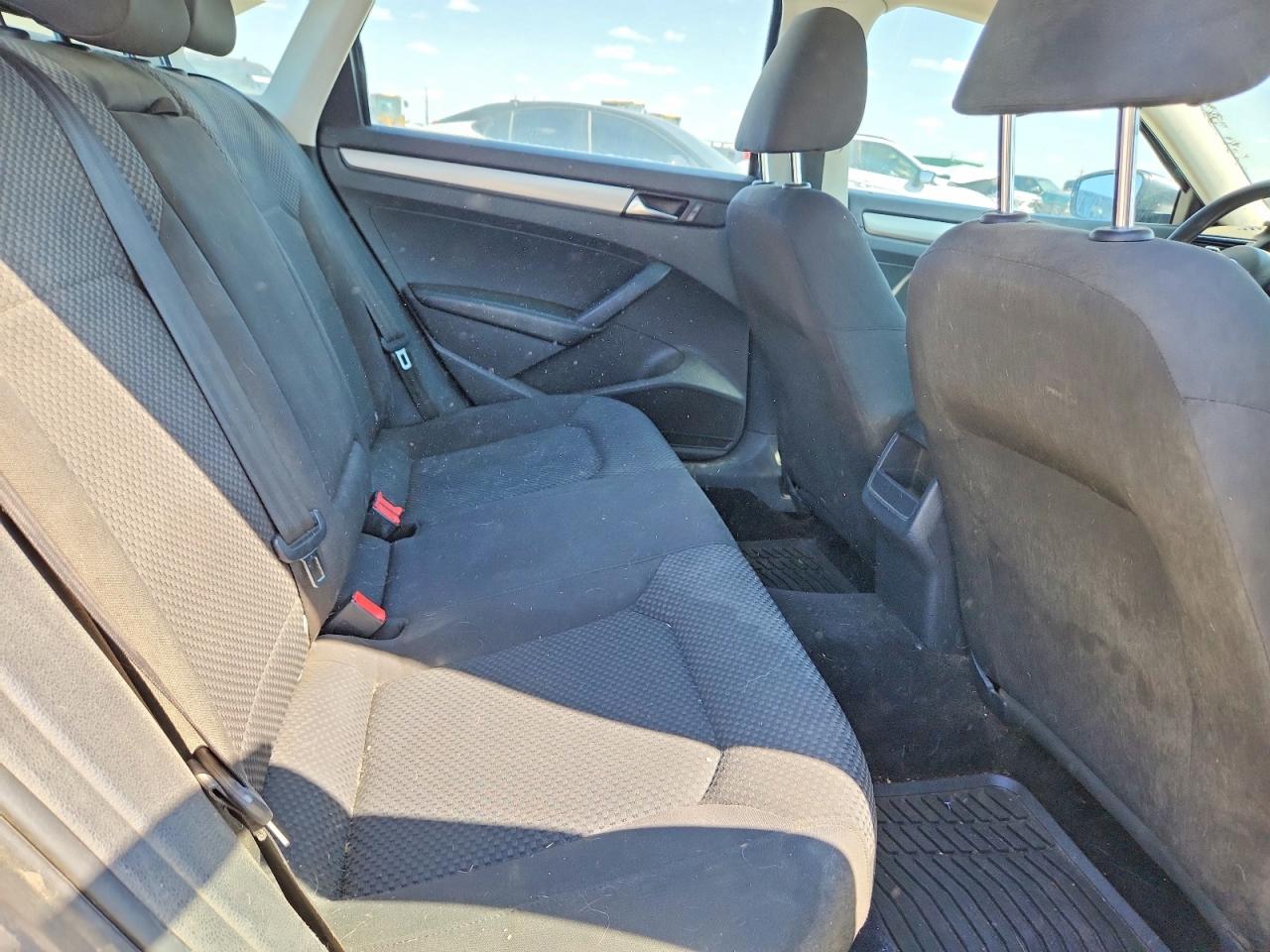 2013 Volkswagen Passat S Gray vin: 1VWAP7A38DC012531