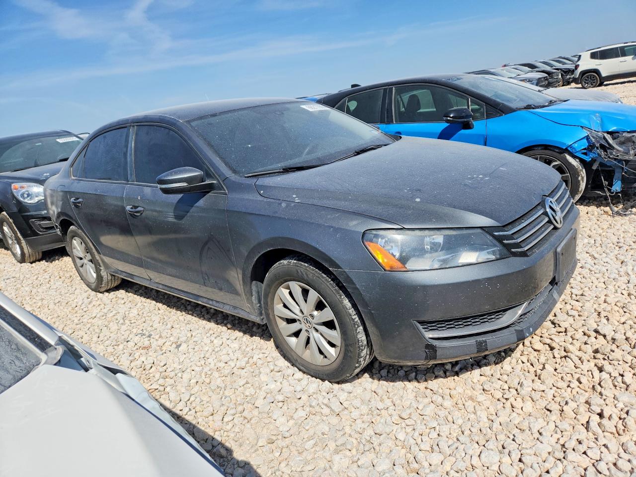 2013 Volkswagen Passat S Gray vin: 1VWAP7A38DC029037