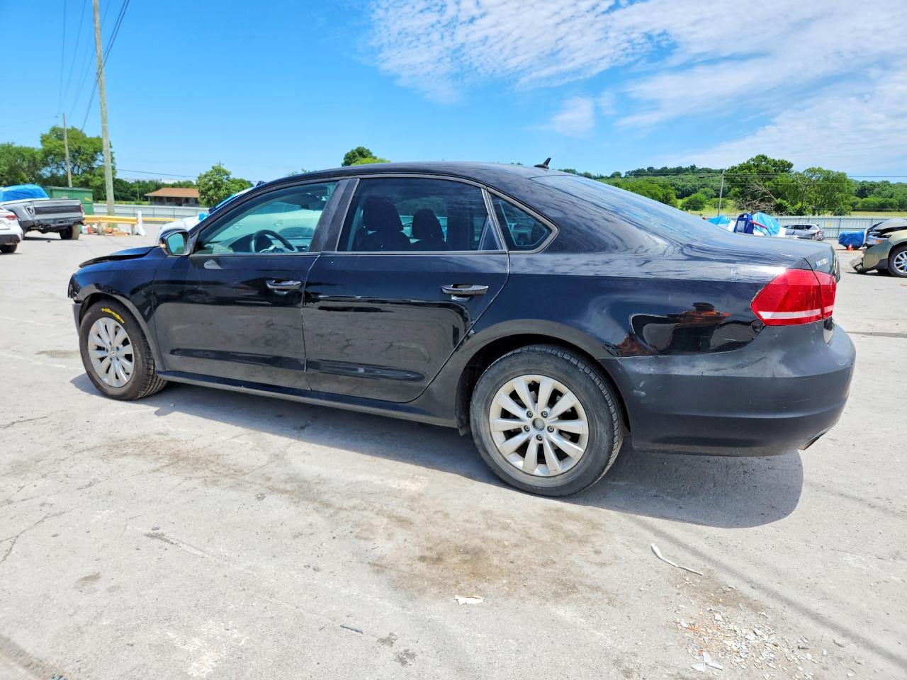 2013 Volkswagen Passat S Черный vin: 1VWAP7A38DC041768