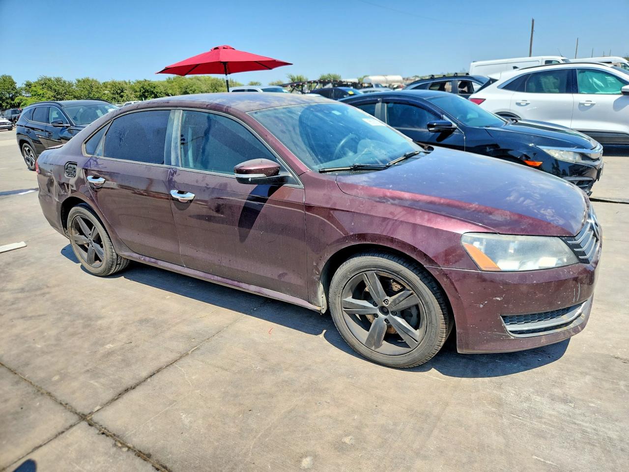 2013 Volkswagen Passat S Burgundy vin: 1VWAP7A38DC042256
