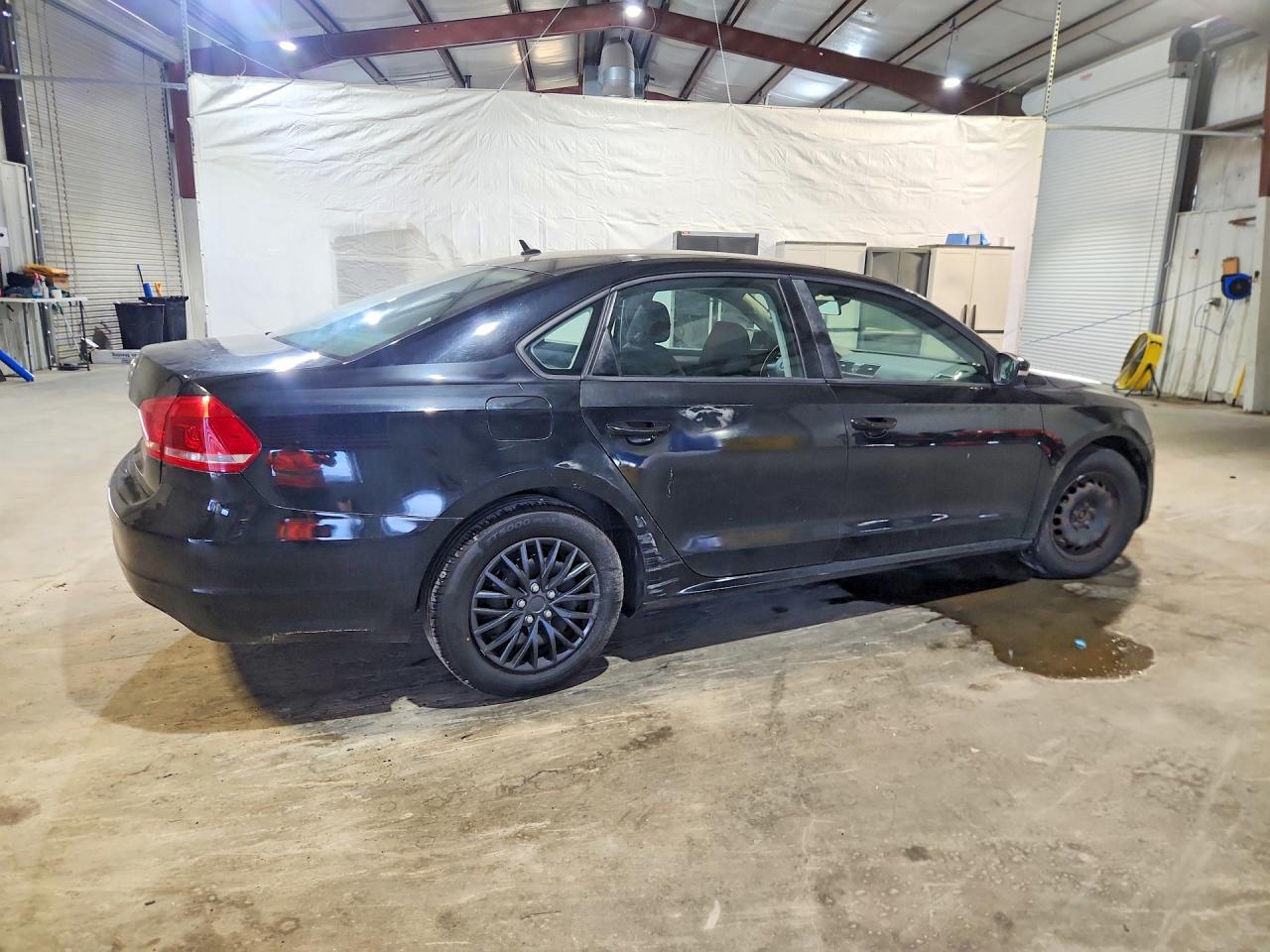 2013 Volkswagen Passat S Black vin: 1VWAP7A39DC002137