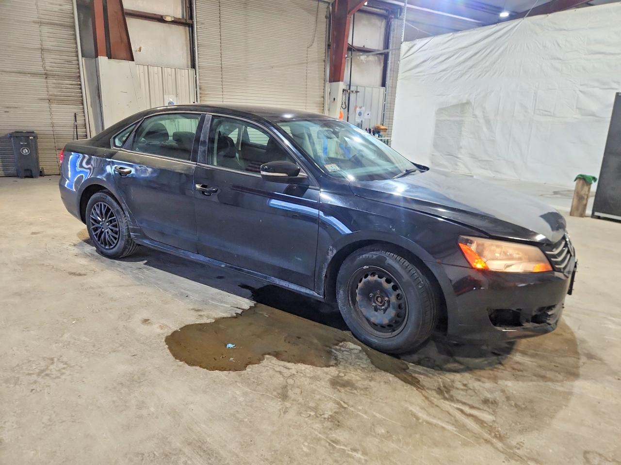 2013 Volkswagen Passat S Black vin: 1VWAP7A39DC002137