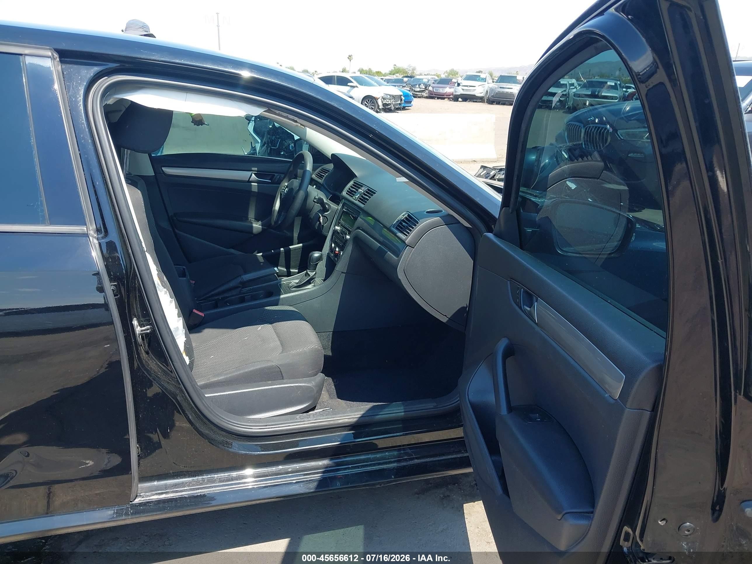 2013 Volkswagen Passat 2.5l S Black vin: 1VWAP7A39DC149638
