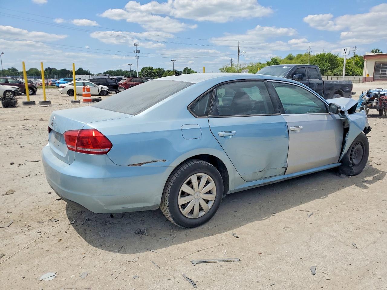 2012 Volkswagen Passat S Blue vin: 1VWAP7A3XCC040278