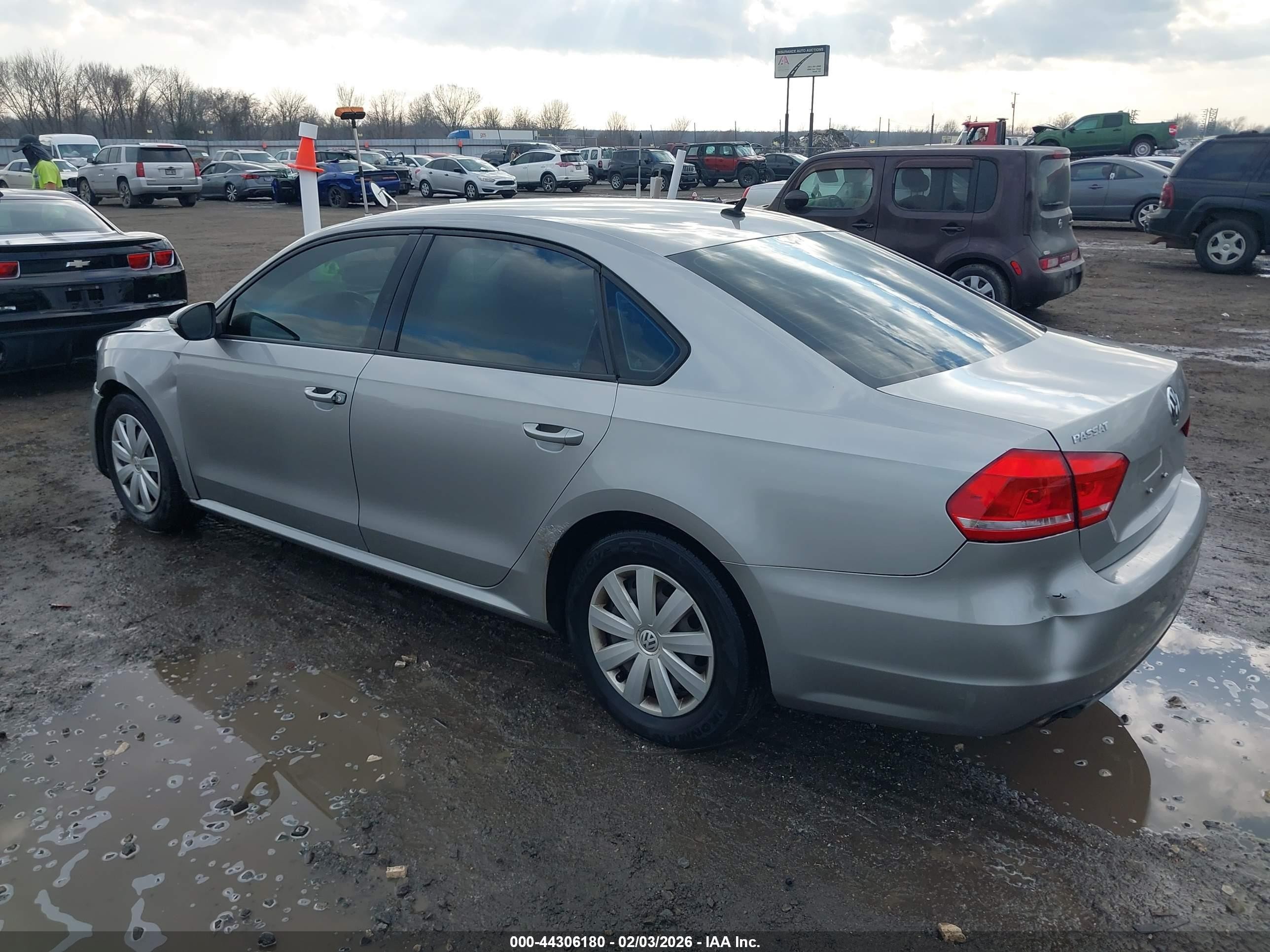 2012 Volkswagen Passat 2.5l S Gray vin: 1VWAP7A3XCC069263