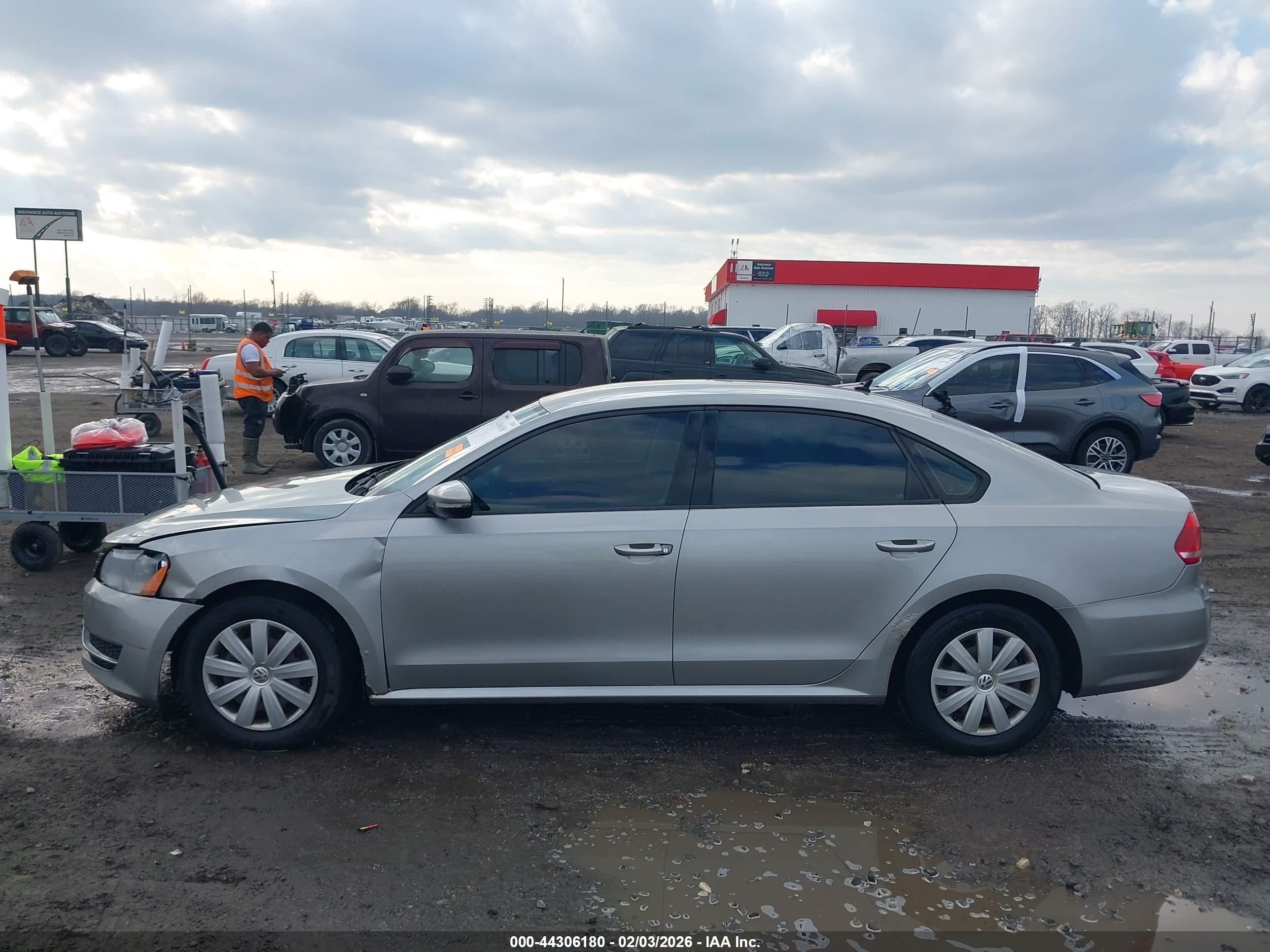 2012 Volkswagen Passat 2.5l S Gray vin: 1VWAP7A3XCC069263