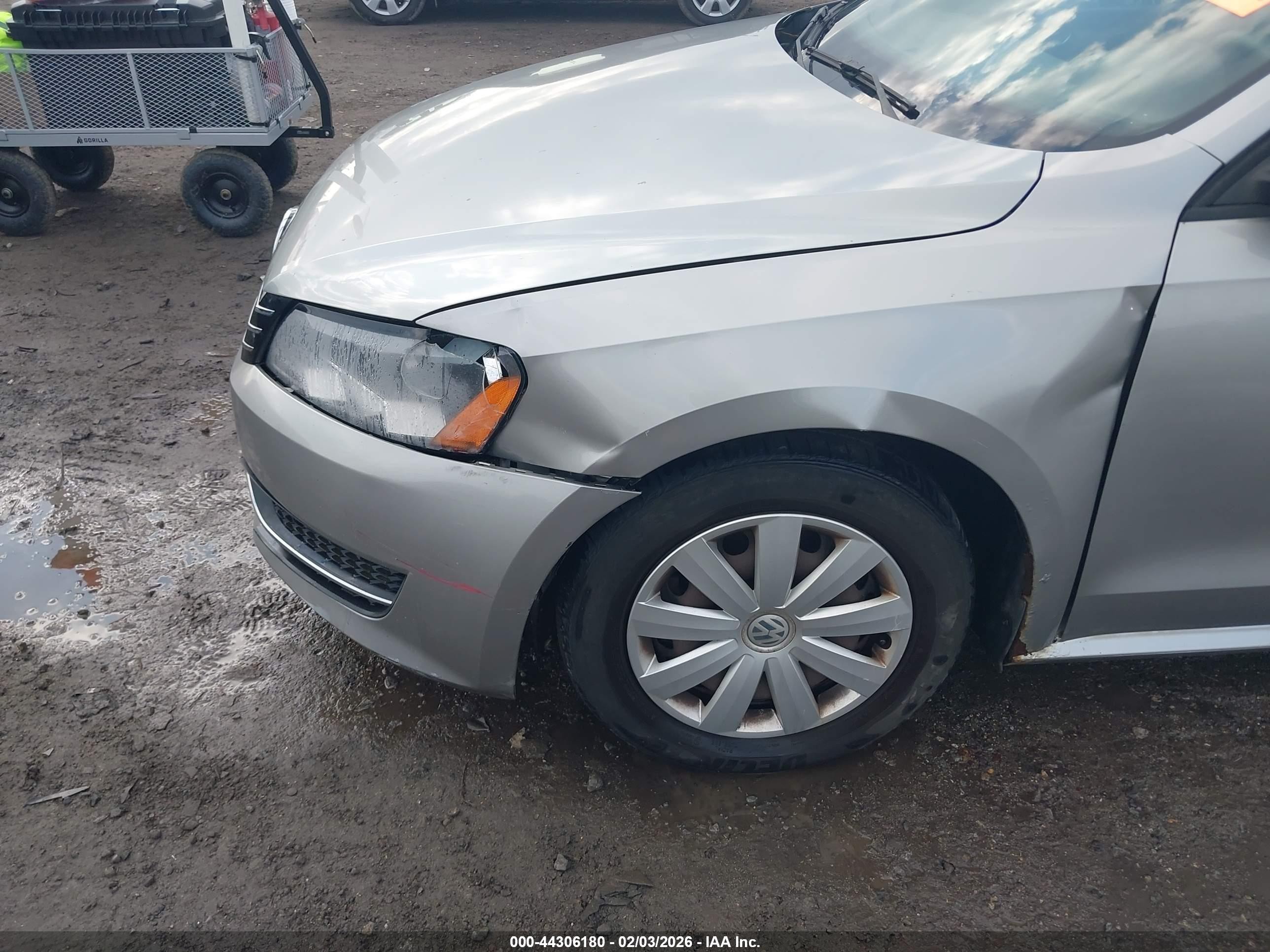 2012 Volkswagen Passat 2.5l S Gray vin: 1VWAP7A3XCC069263