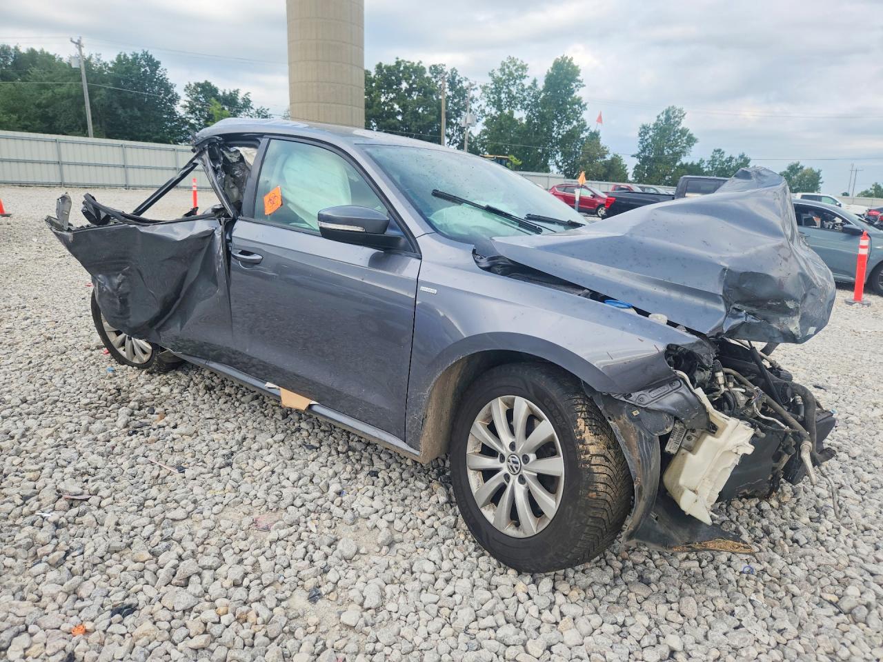 2013 Volkswagen Passat S Gray vin: 1VWAP7A3XDC133500