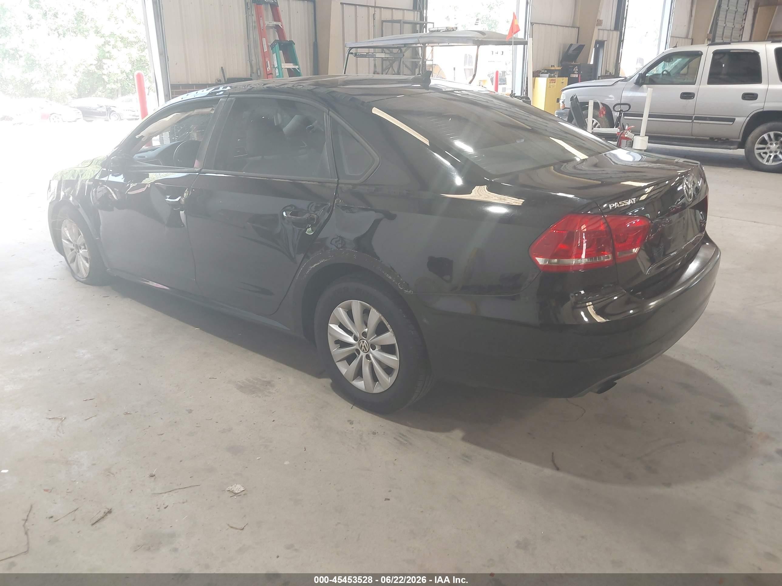 2014 Volkswagen Passat 1.8t Wolfsburg Edition Black vin: 1VWAS7A30EC116446